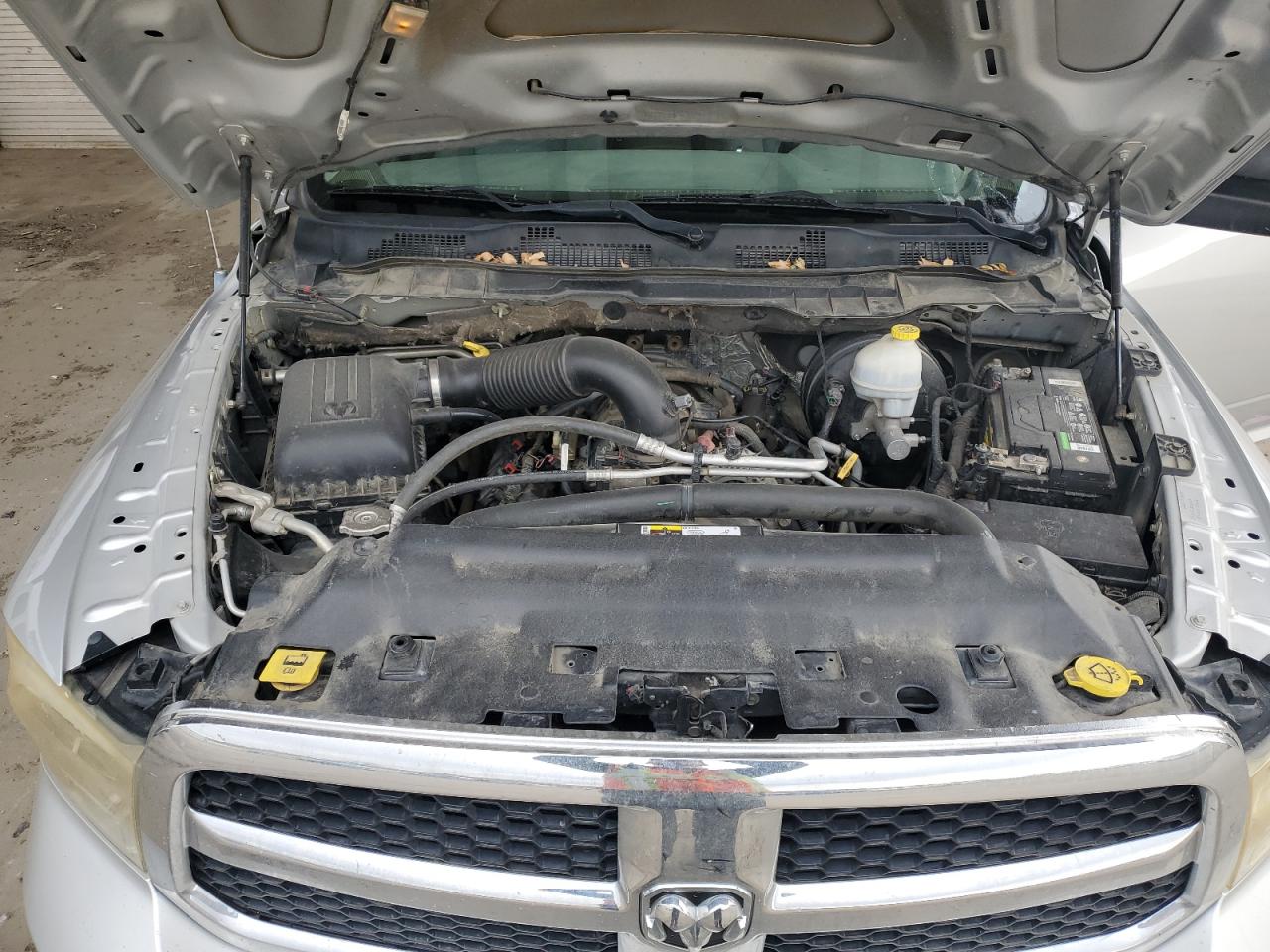 2013 RAM 1500 - Image 11
