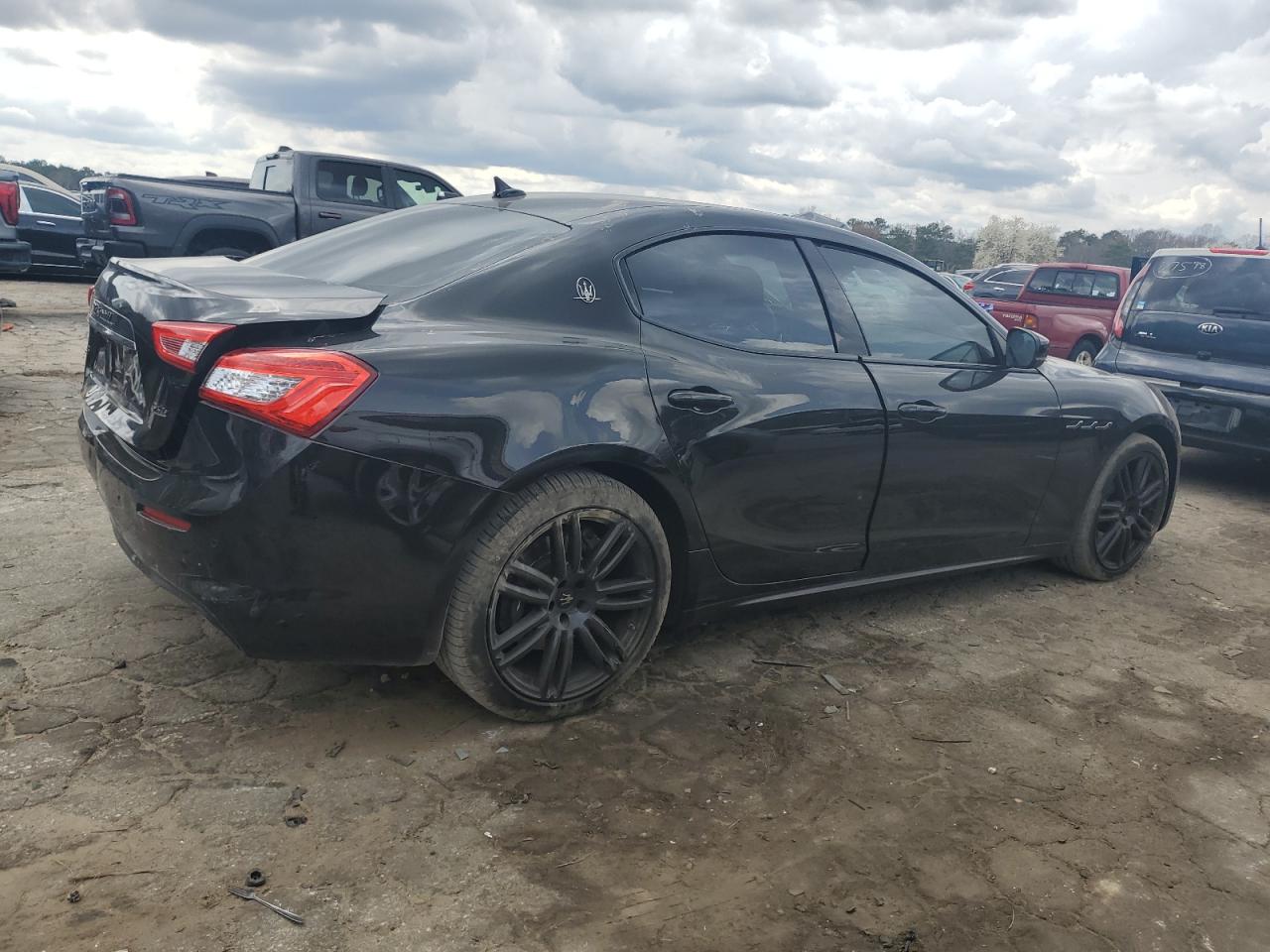 2018 Maserati Ghibli - Image 3