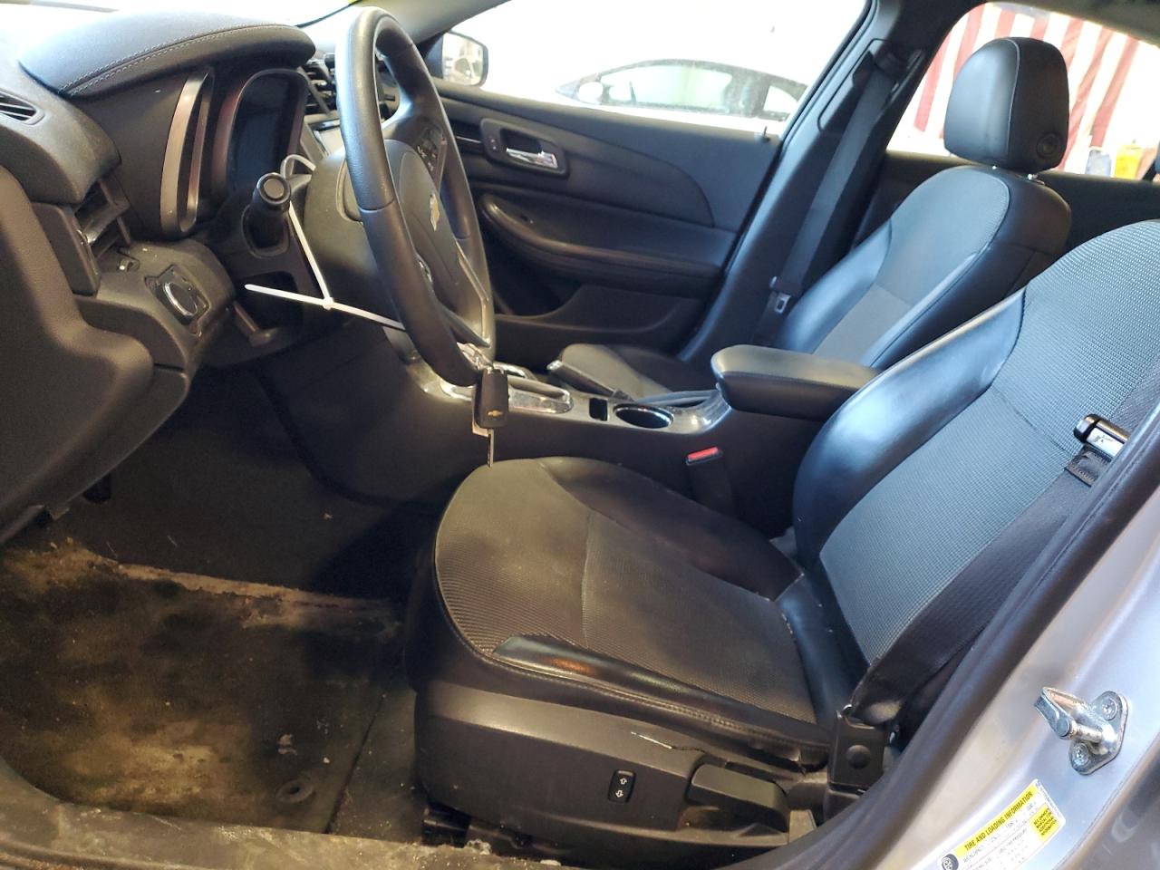 2016 Chevrolet Malibu - Image 7