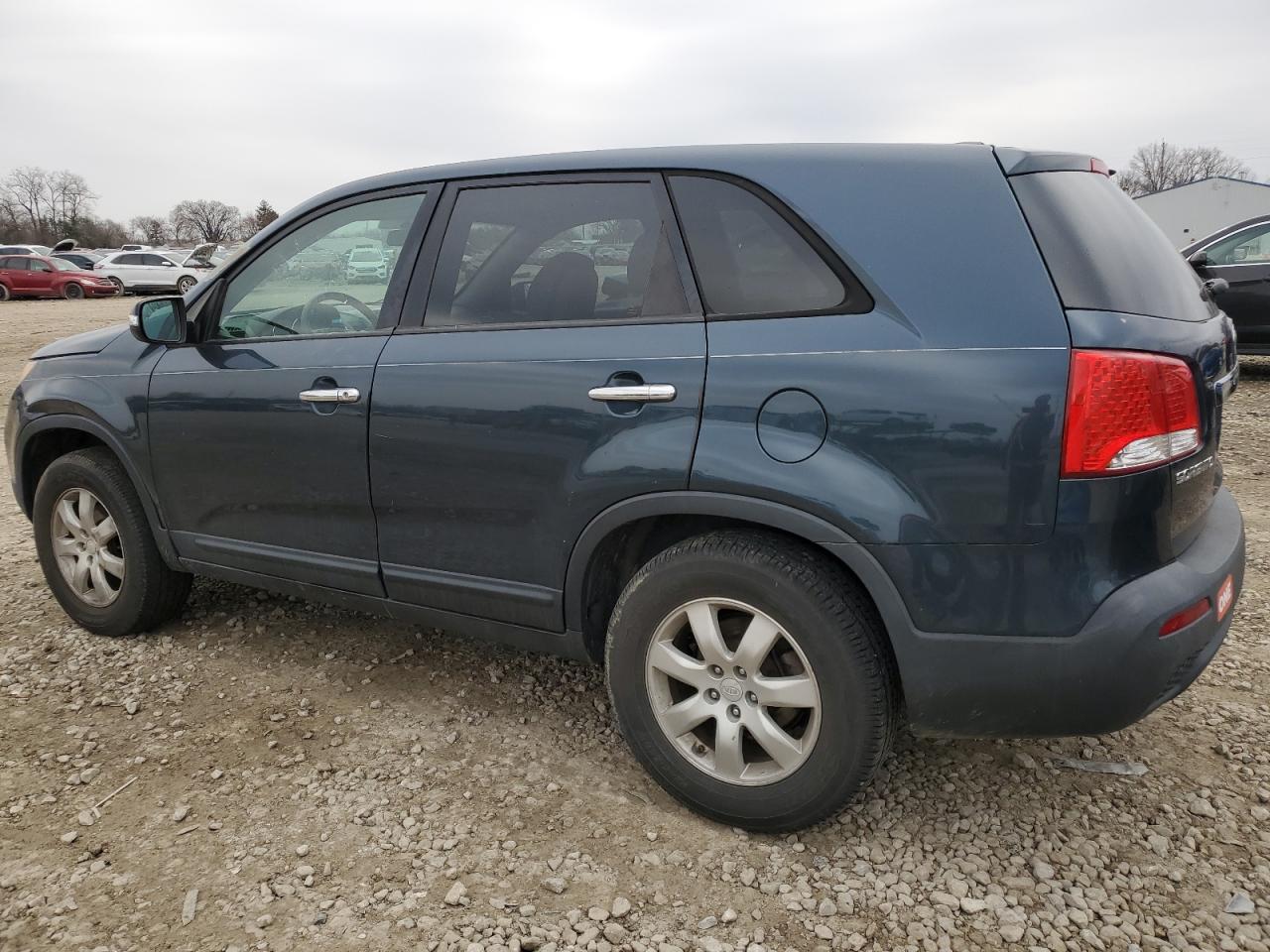 2011 Kia Sorento - Image 2