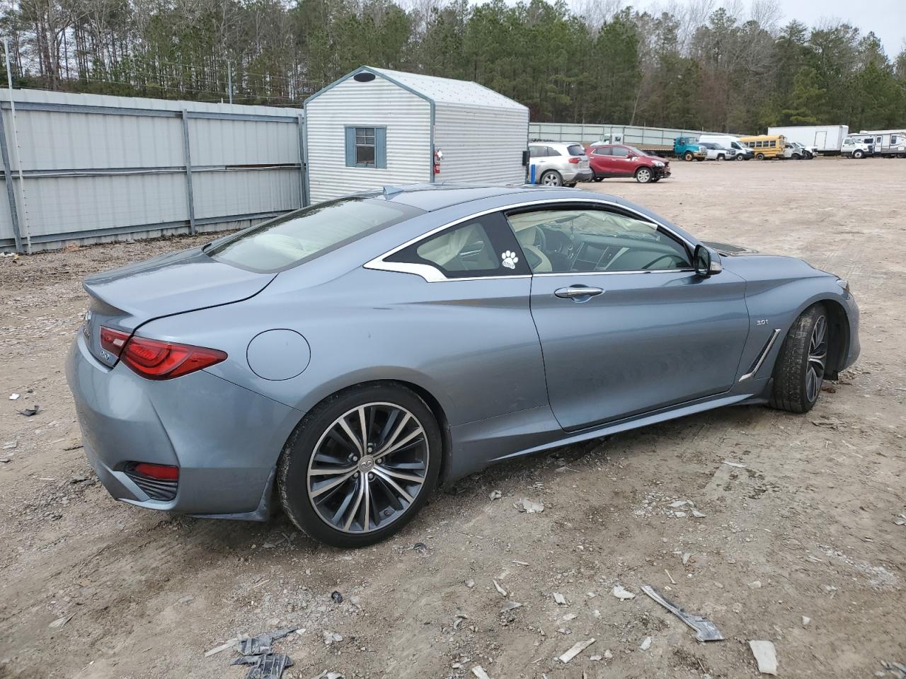 2017 Infiniti Q60 - Image 3