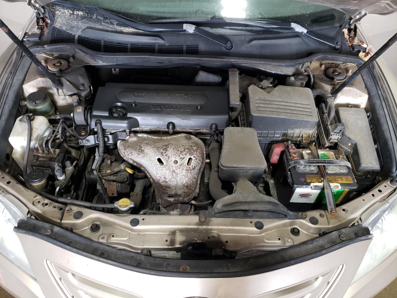 2009 Toyota Camry - Image 11