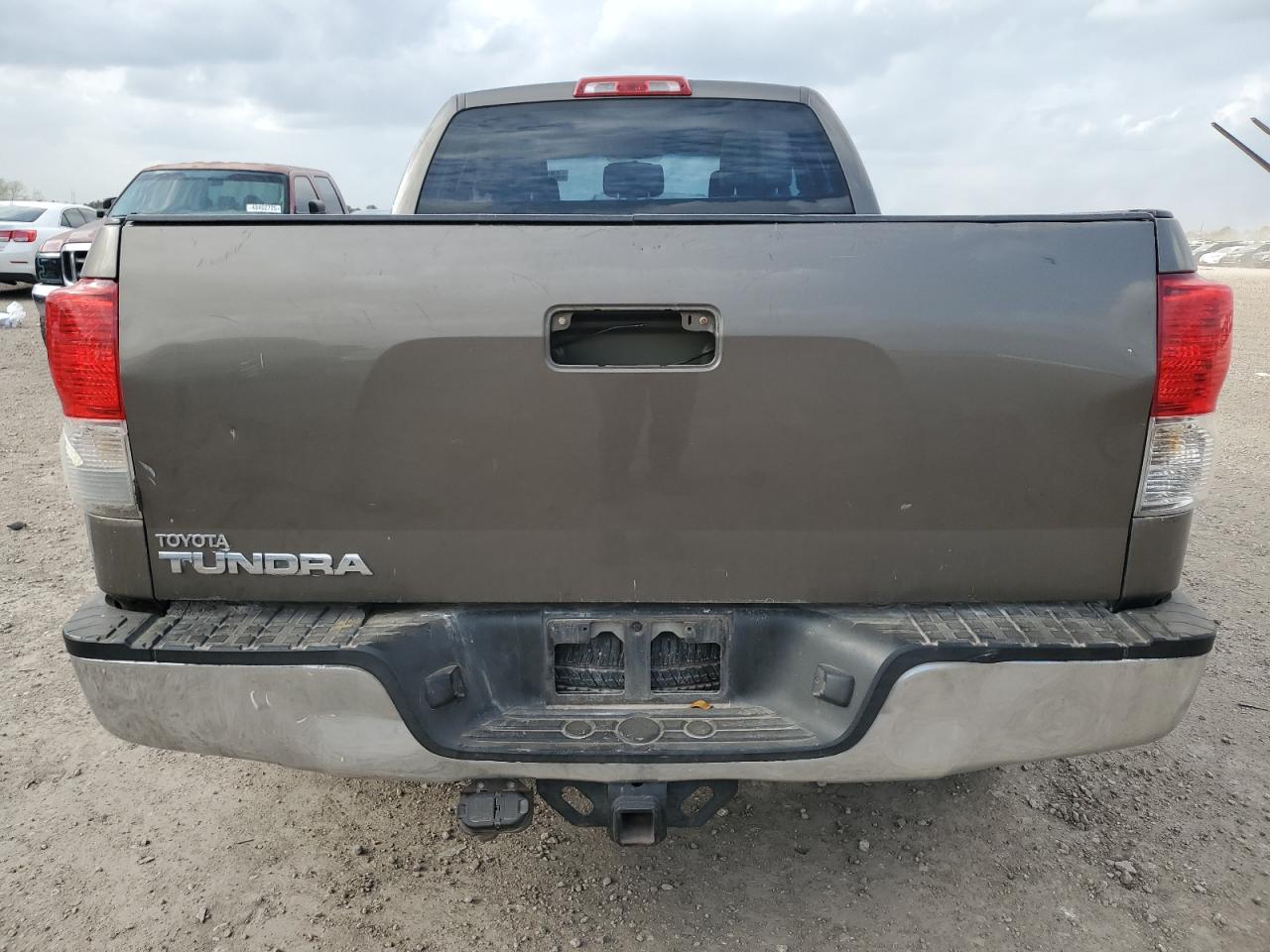 2010 Toyota Tundra - Image 6