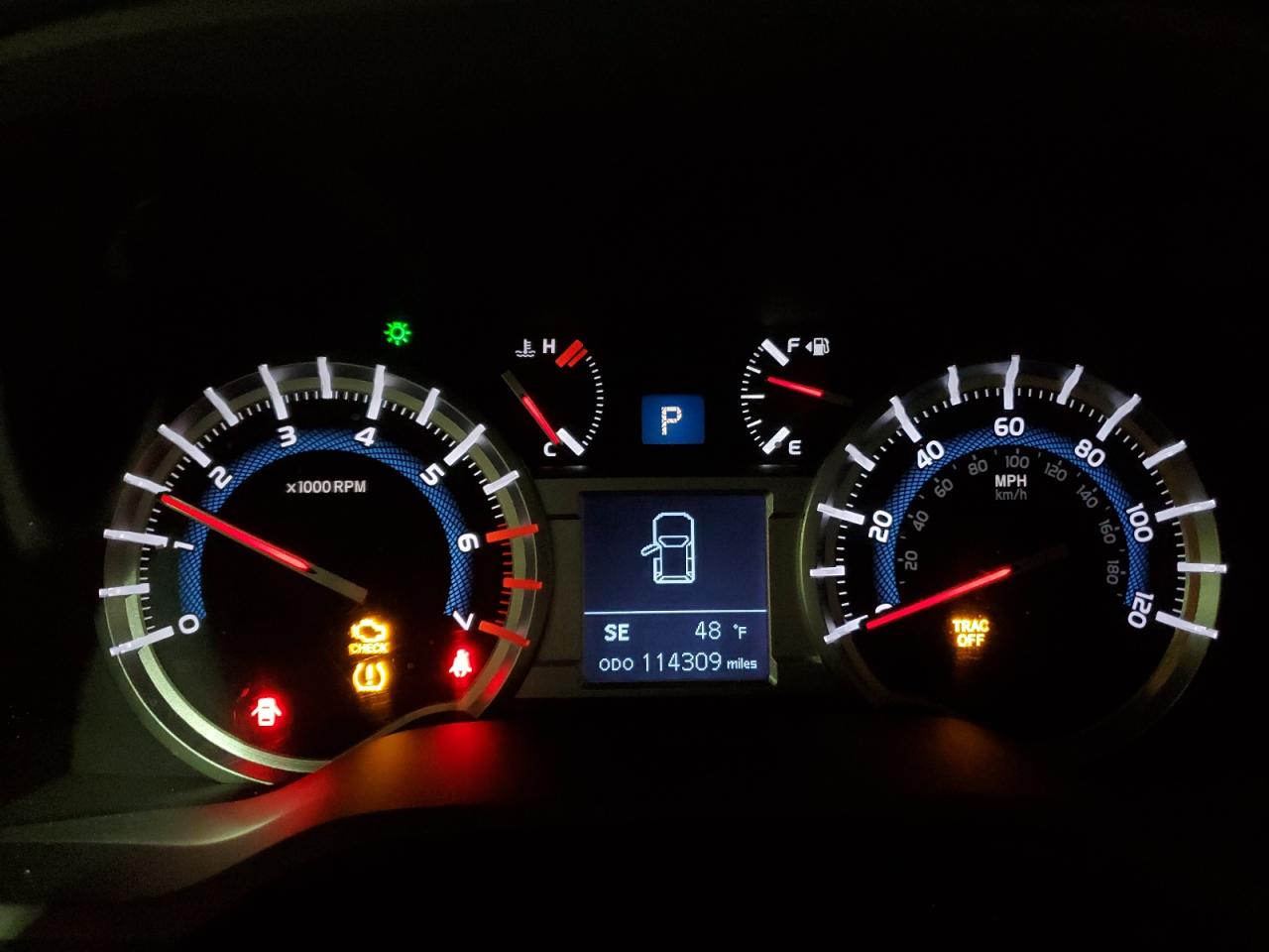 2015 Toyota 4Runner - Image 9