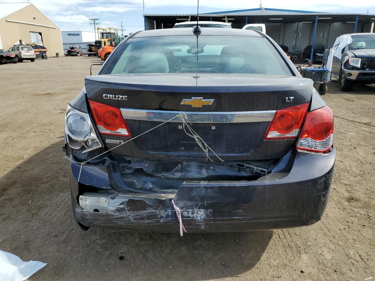 2015 Chevrolet Cruze - Image 6