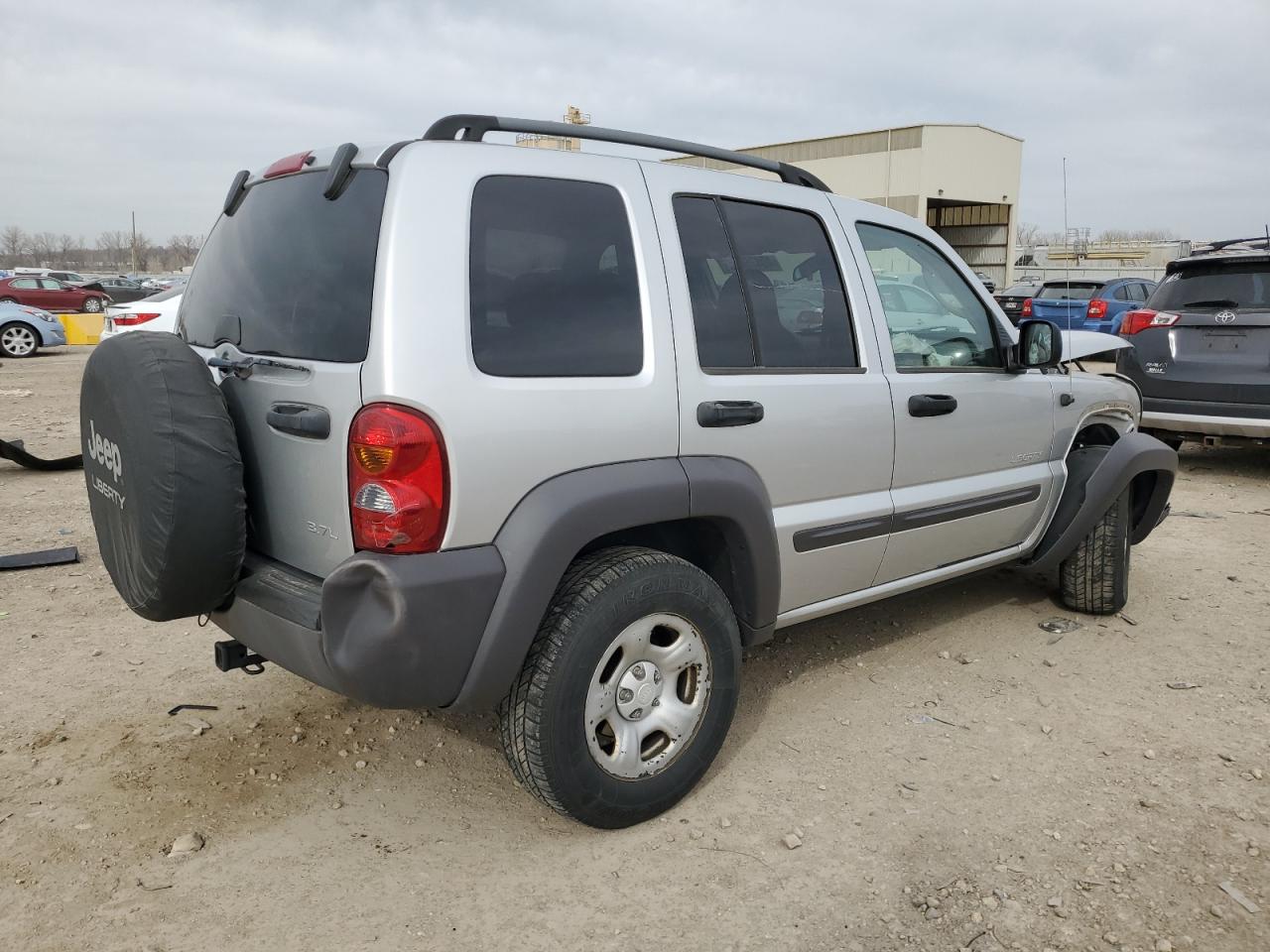 2004 Jeep Liberty (North America) - Image 3