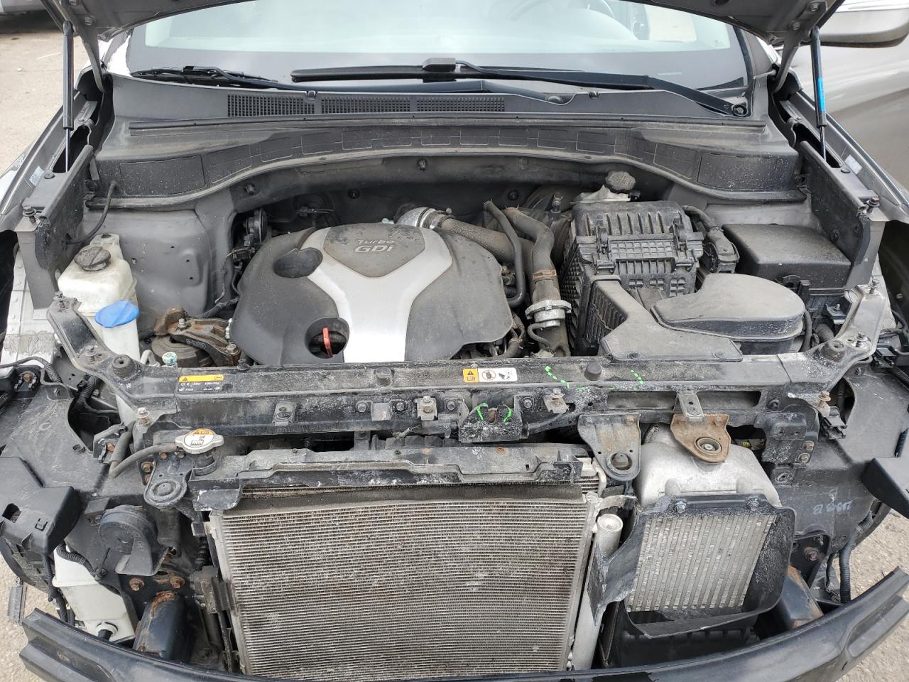 2013 Hyundai Santa Fe - Image 12