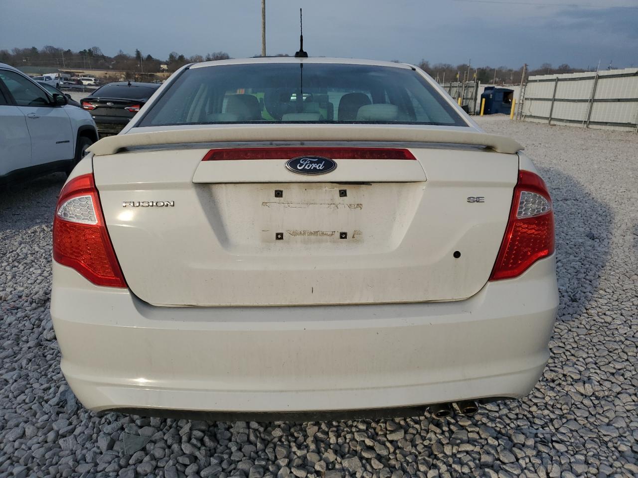 2010 Ford Fusion - Image 6
