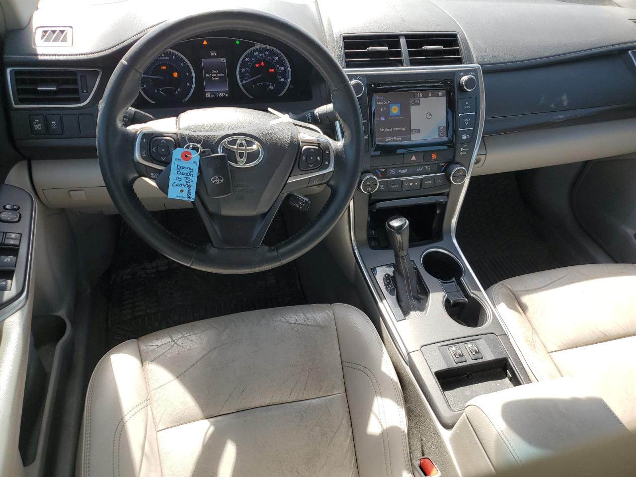 2015 Toyota Camry - Image 8