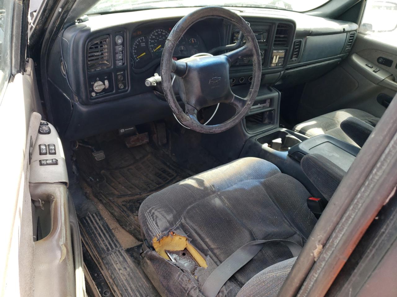 1999 Chevrolet Silverado - Image 8