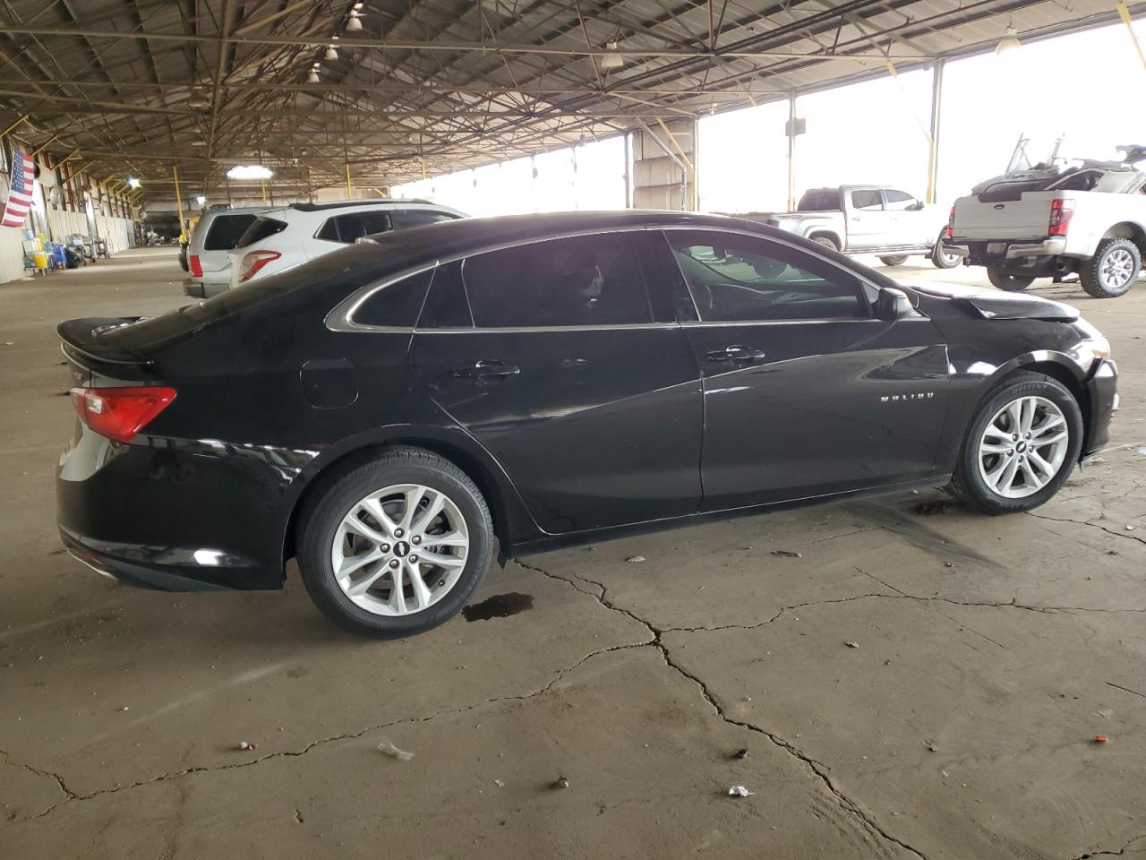 2019 Chevrolet Malibu - Image 3