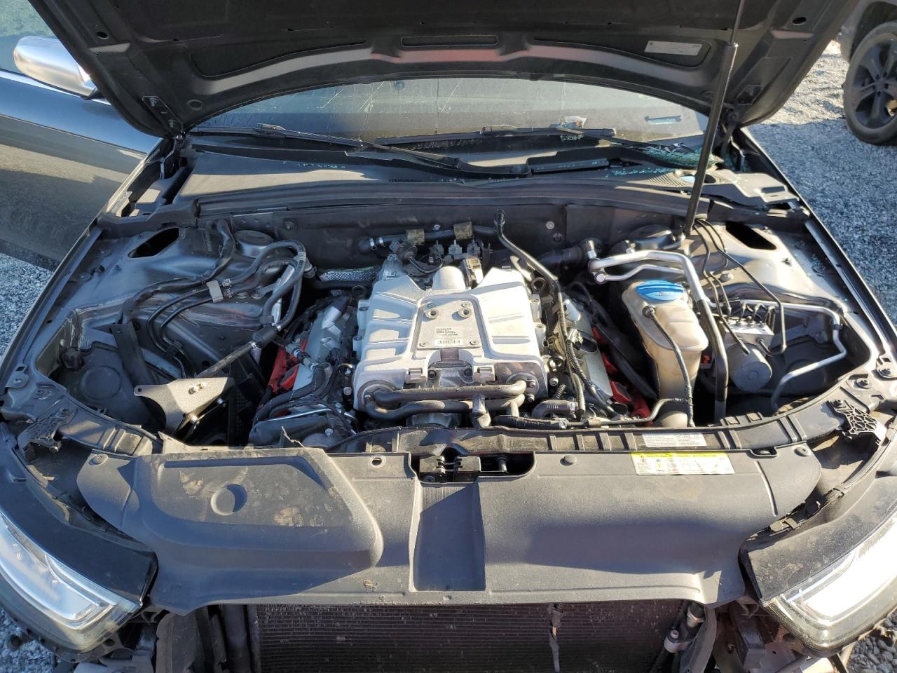 2015 Audi S4 Premium Plus VIN: WAUBGAFL5FA094016 Lot: 49973995