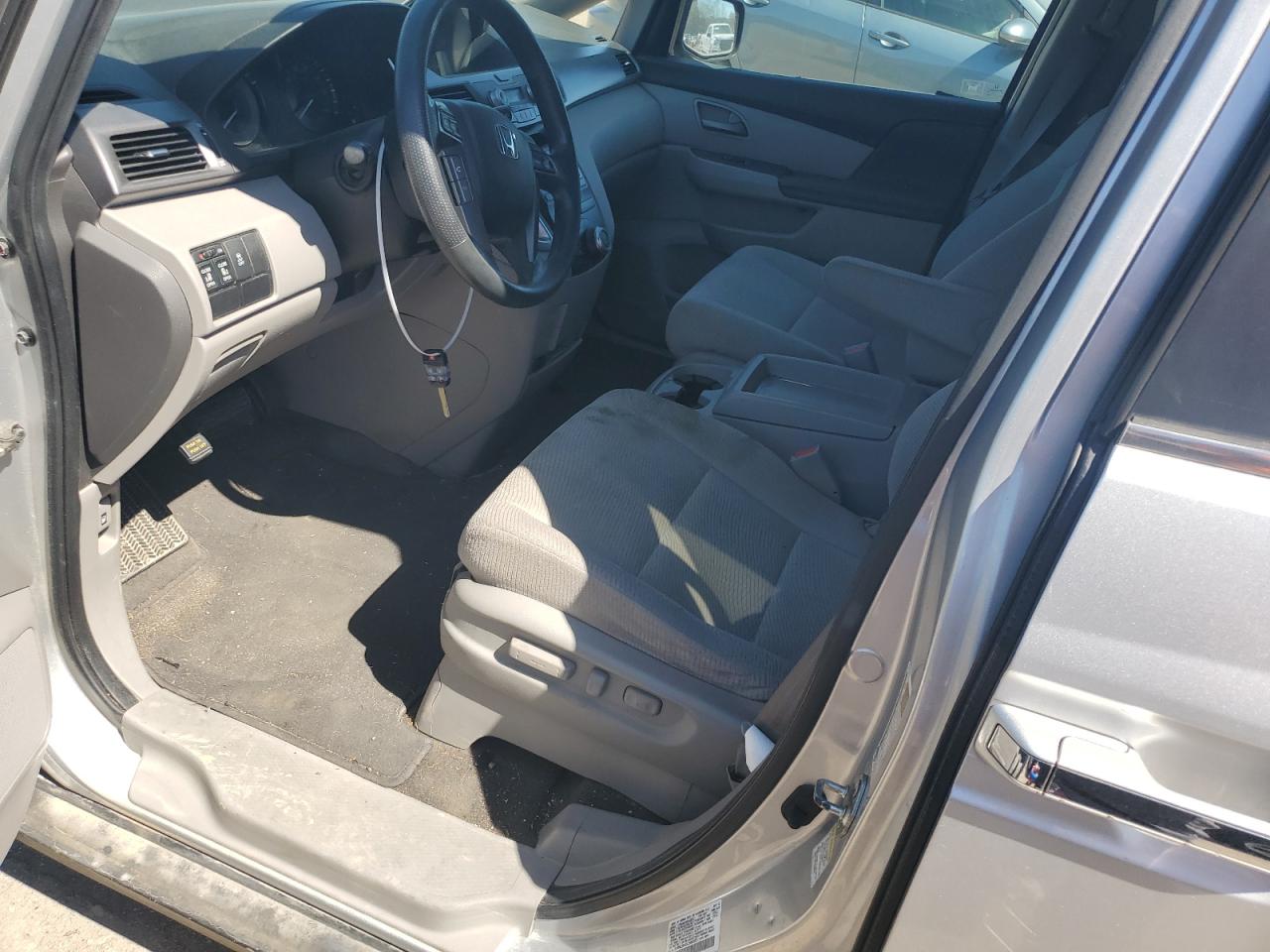 2012 Honda Odyssey - Image 7