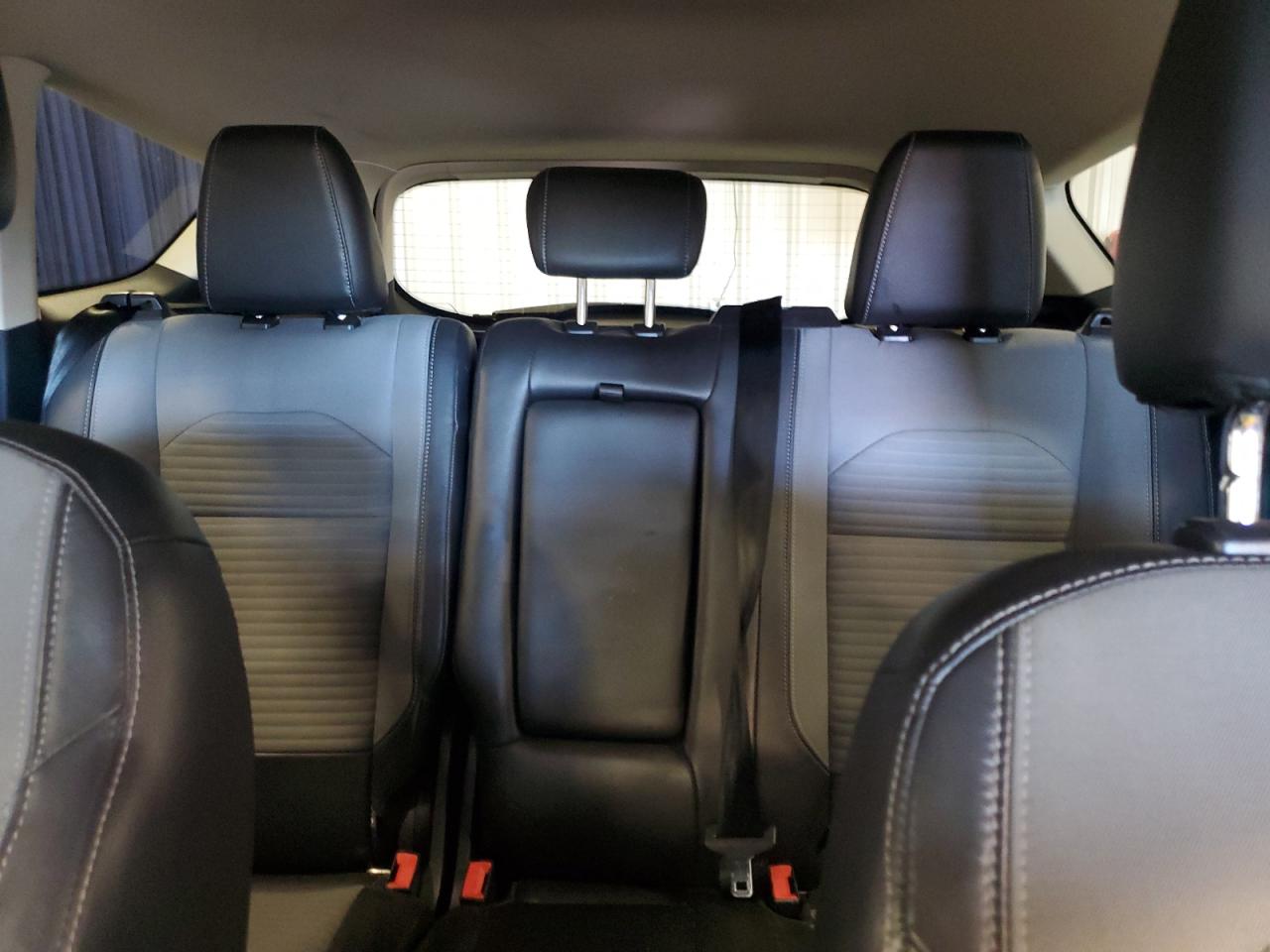 2017 Ford Escape - Image 10