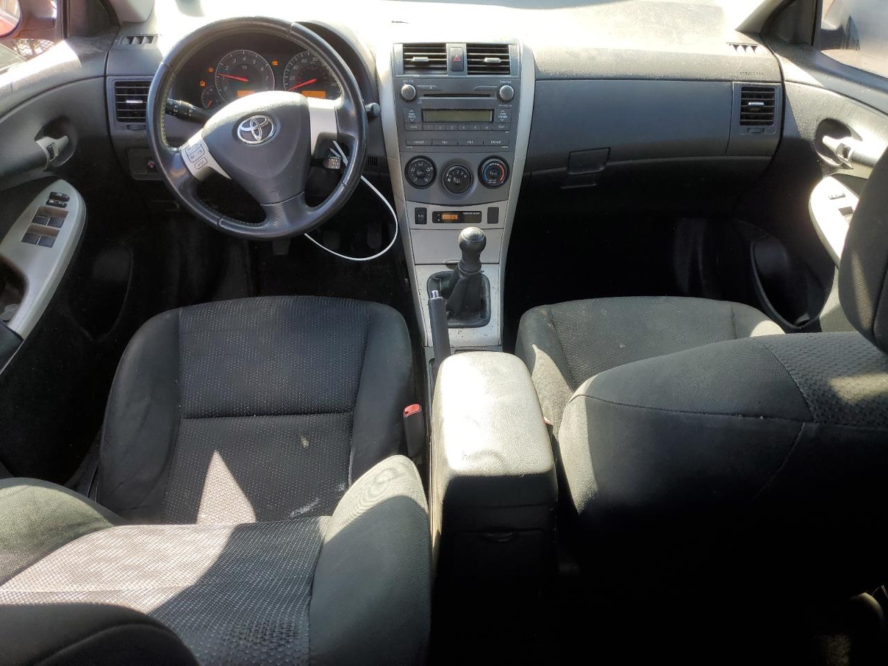2010 Toyota Corolla - Image 8