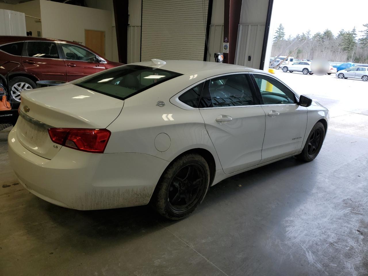 2016 Chevrolet Impala - Image 3