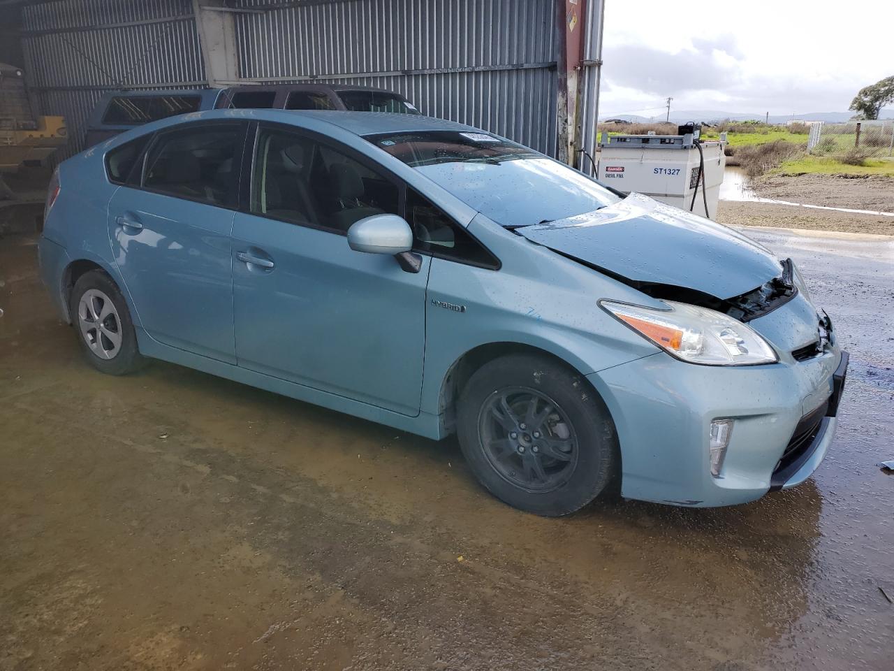 2013 Toyota Prius - Image 4