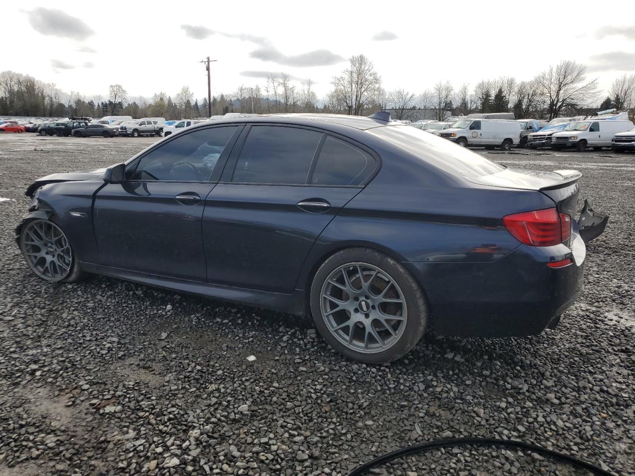 2011 BMW 5er - Image 2