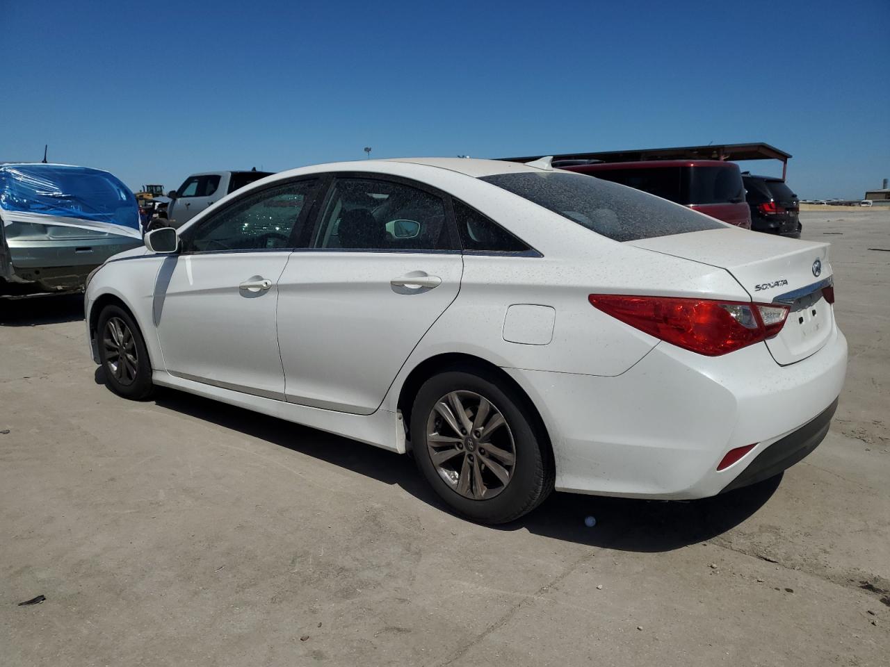 2014 Hyundai Sonata - Image 2