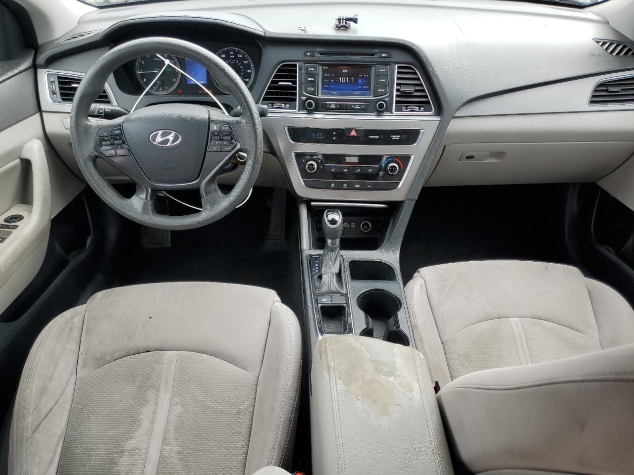 2015 Hyundai Sonata - Image 8