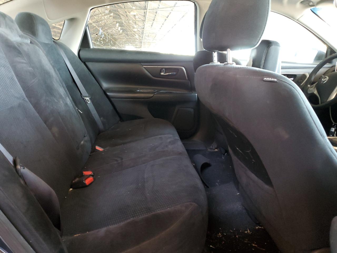 2015 Nissan Altima - Image 10