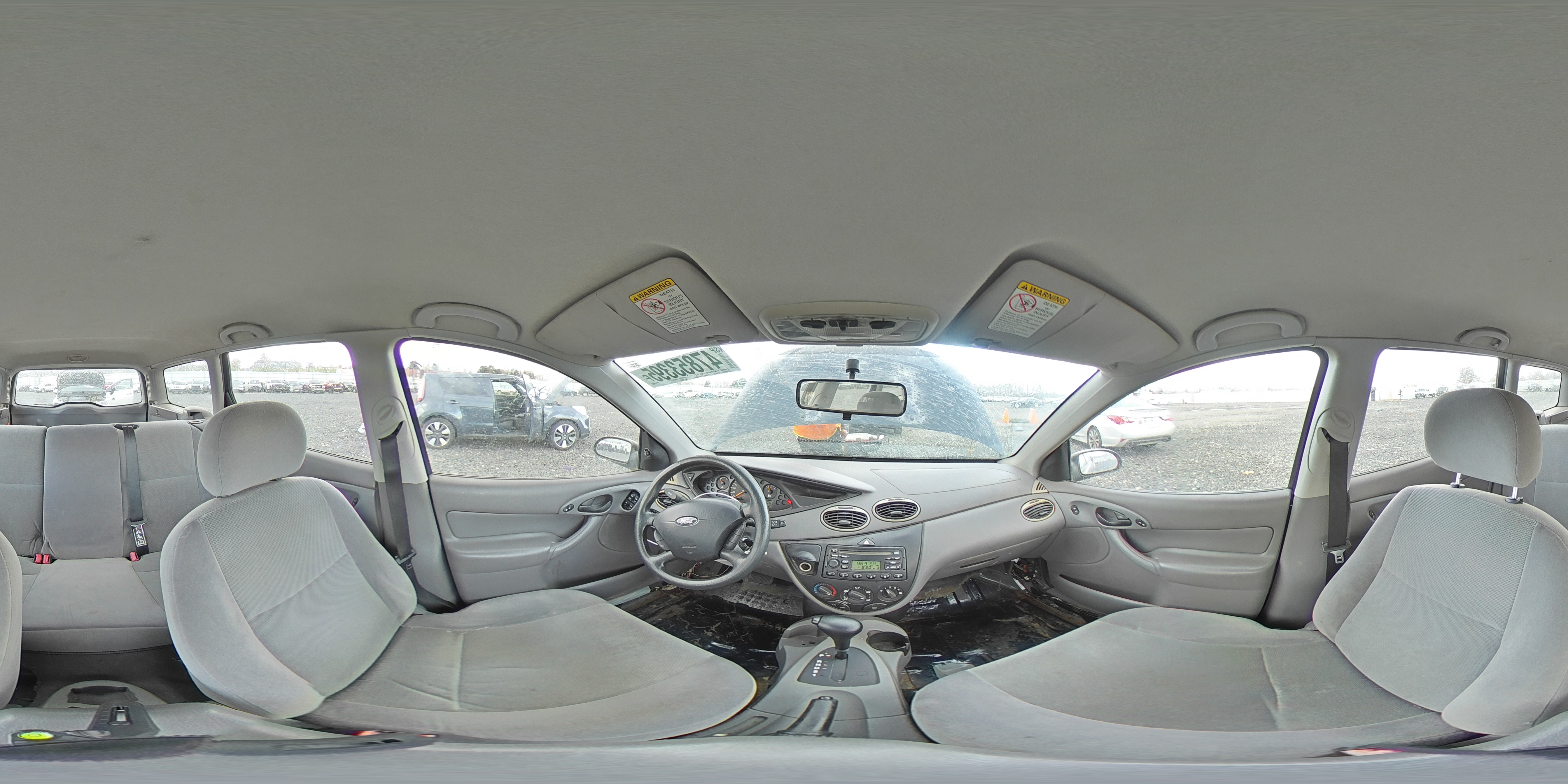 2002 Ford Focus - Image 13