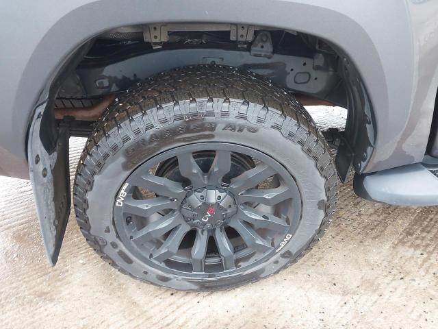 2022 TOYOTA HILUX INVINCIB X D-4D4WD 