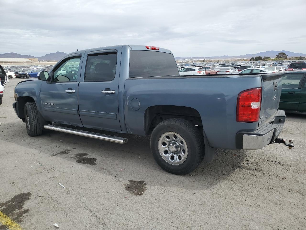 2011 Chevrolet Silverado - Image 2