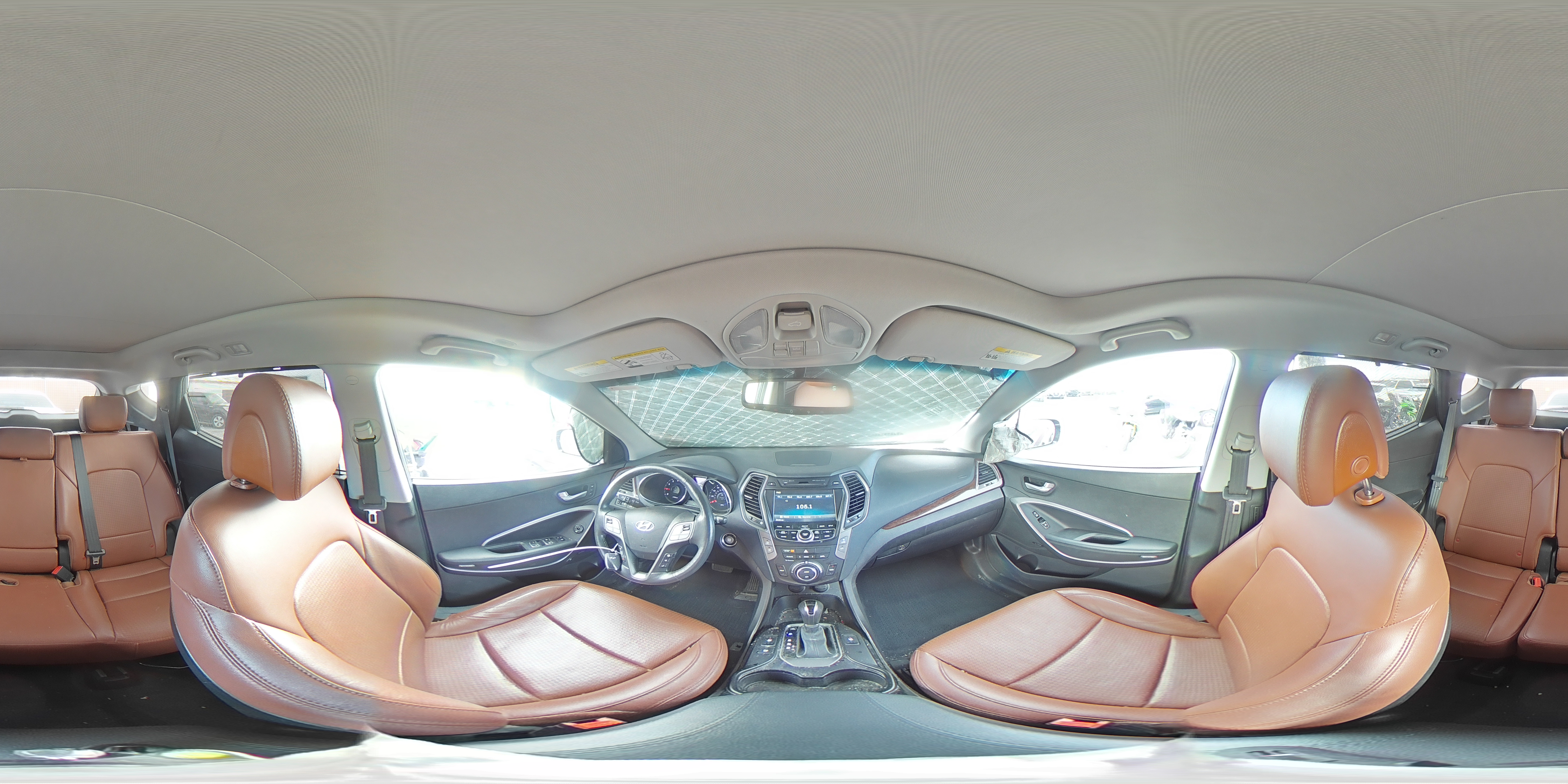 2015 Hyundai Santa Fe - Image 14