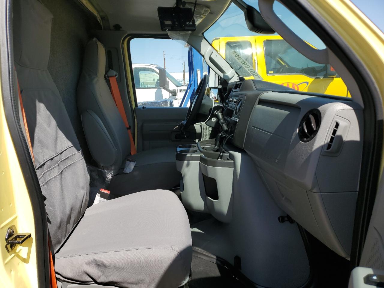 2022 Ford Econoline E450 Super Duty Cutaway Van VIN: 1FDXE4FN3NDC39659 Lot: 48363195