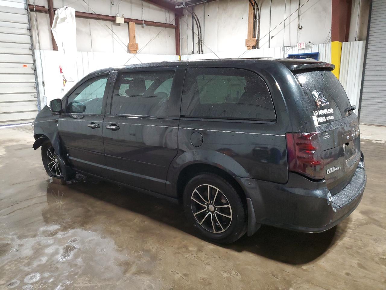 2014 Dodge Caravan - Image 2