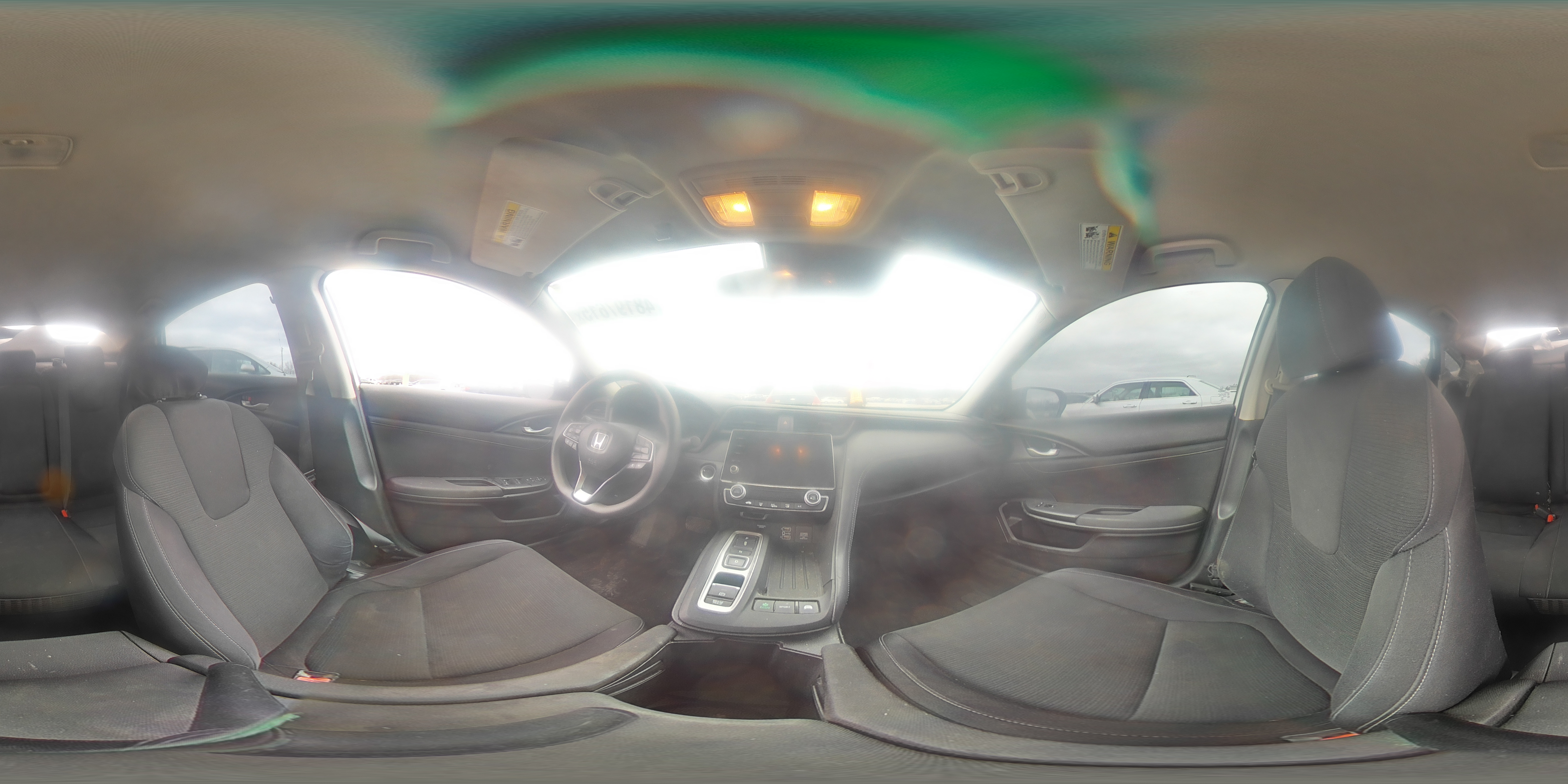 2020 Honda Insight - Image 13