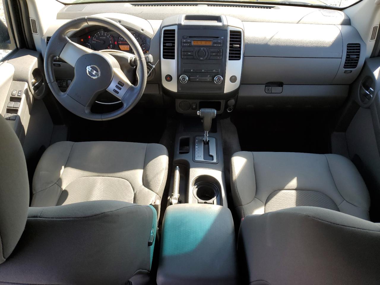 2011 Nissan XTerra - Image 8
