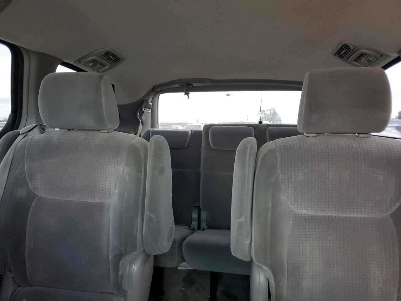 2006 Toyota Sienna - Image 10