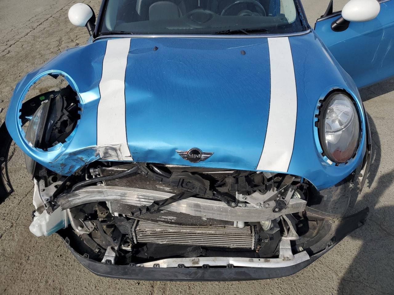2015 MINI Cooper - Image 11
