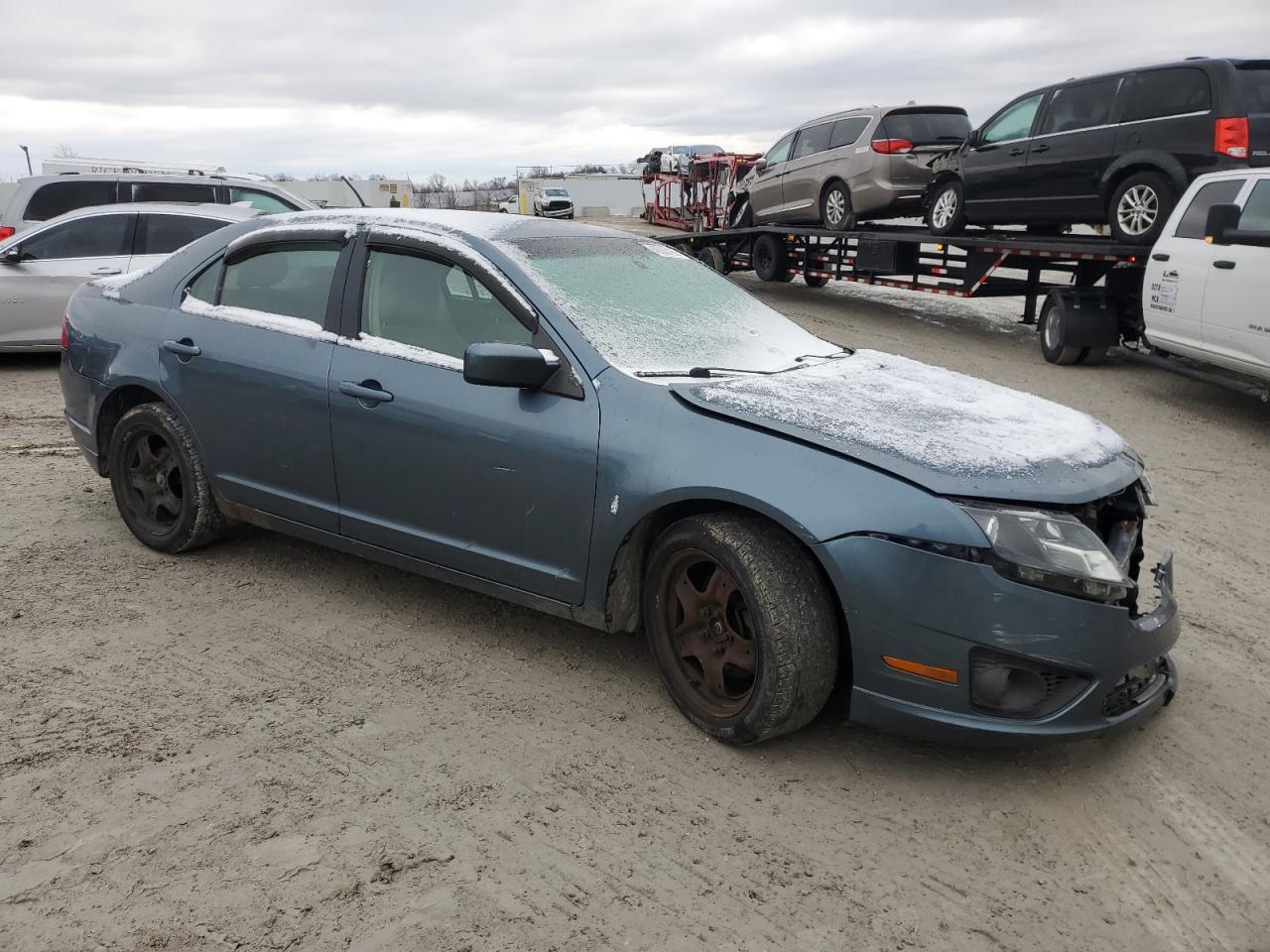 2011 Ford Fusion - Image 4