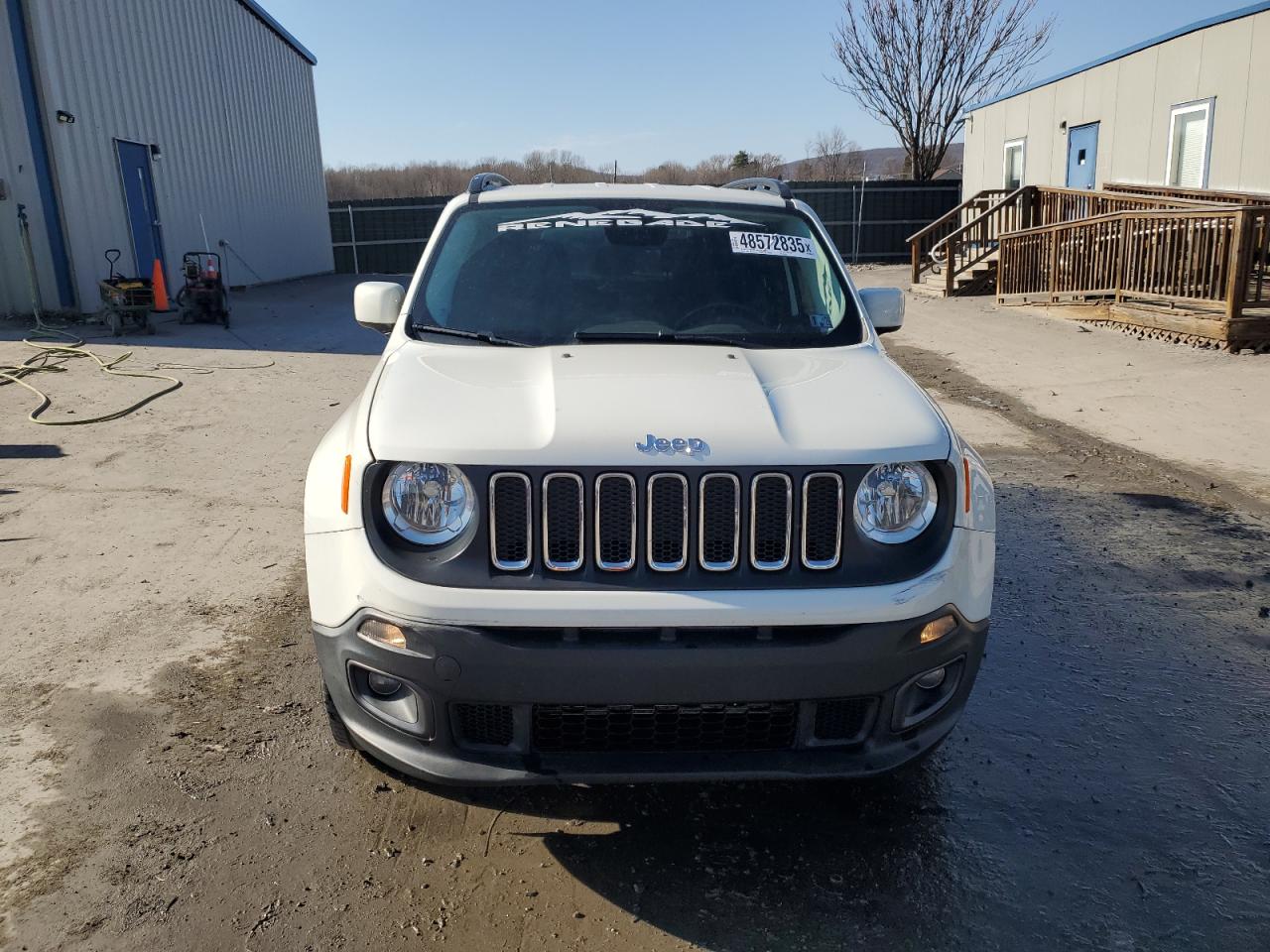 2017 Jeep Renegade - Image 5