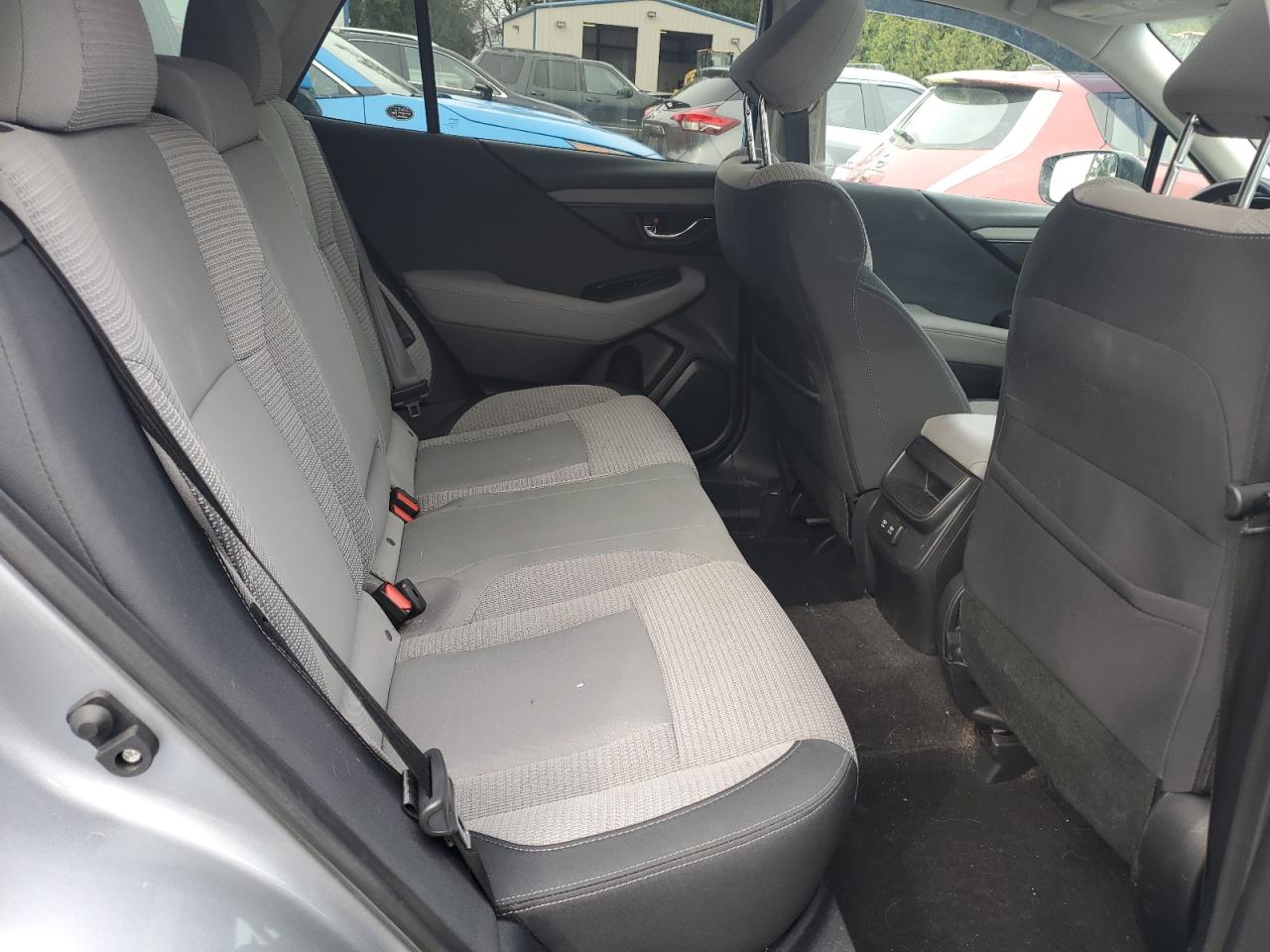 2020 Subaru Outback - Image 11