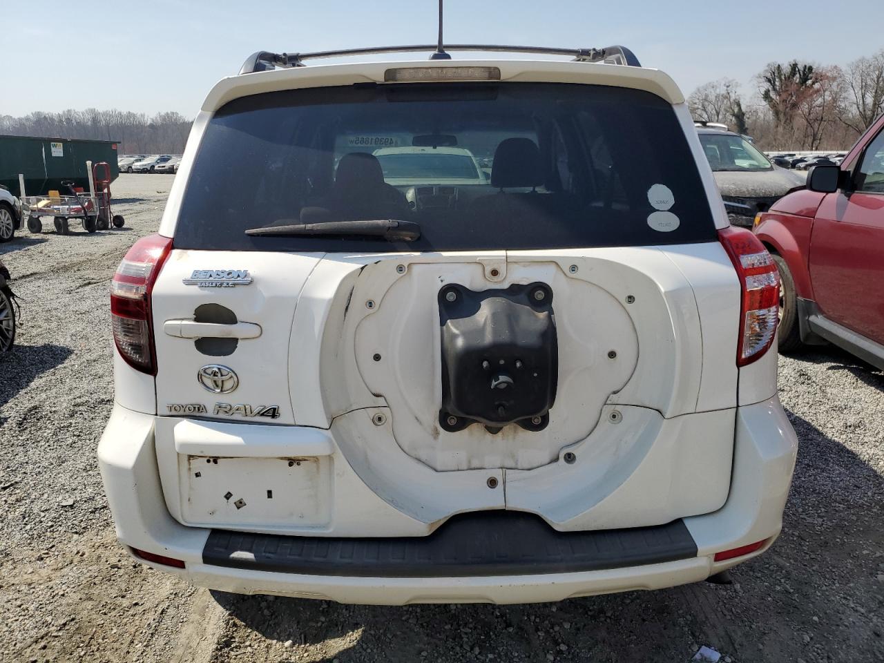 2010 Toyota RAV 4 - Image 6