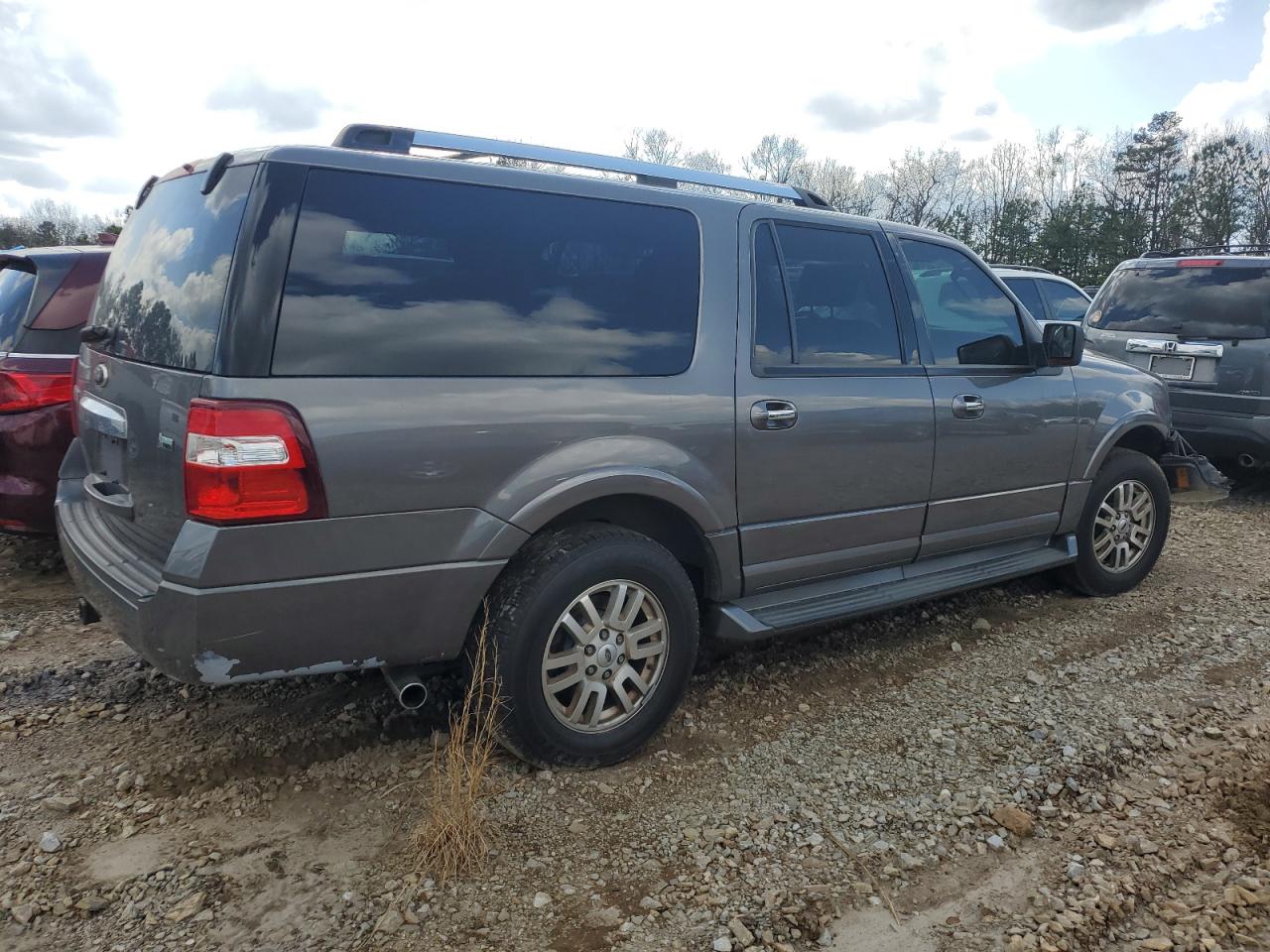 2013 Ford Expedition - Image 3