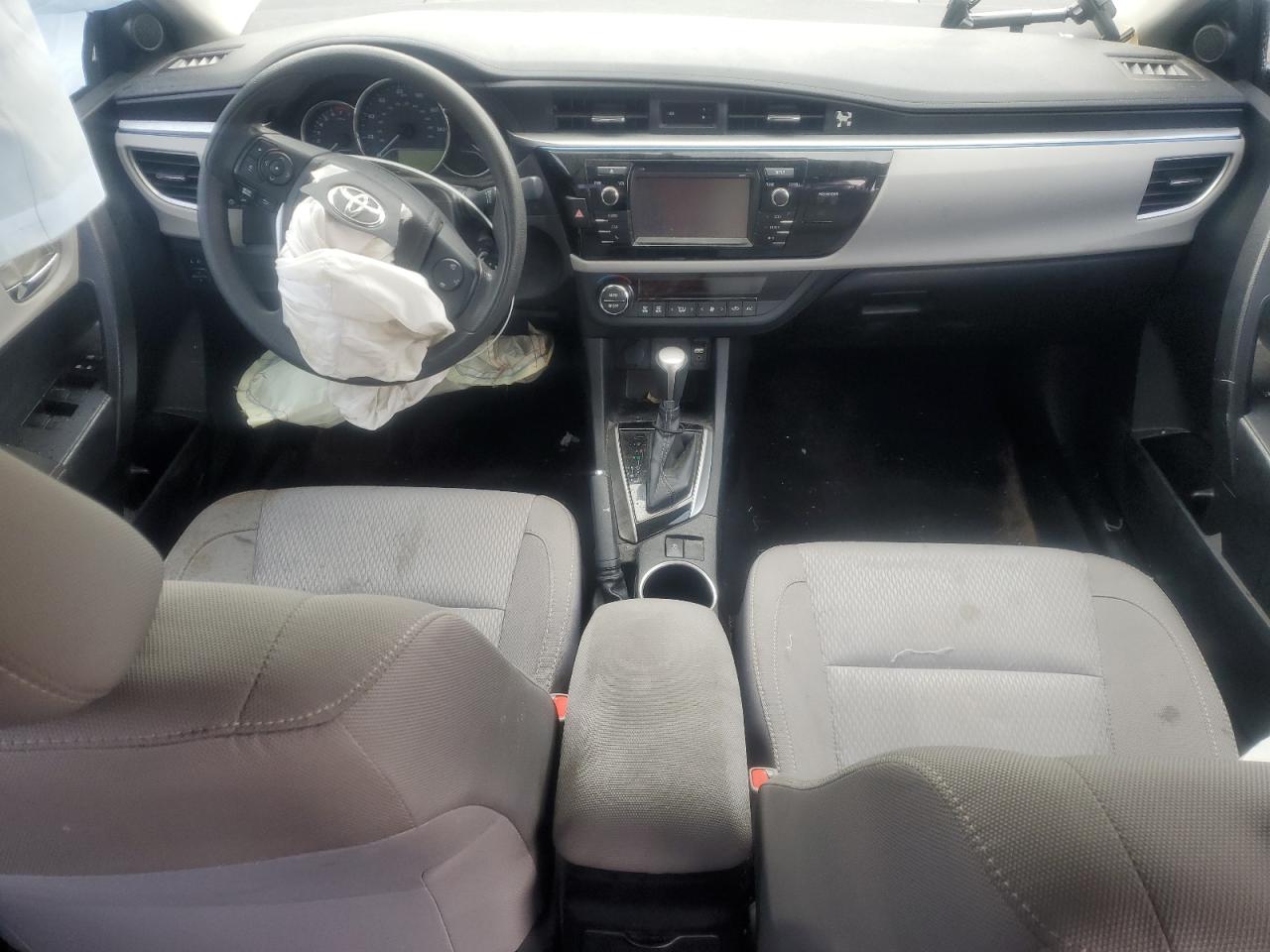 2016 Toyota Corolla - Image 8