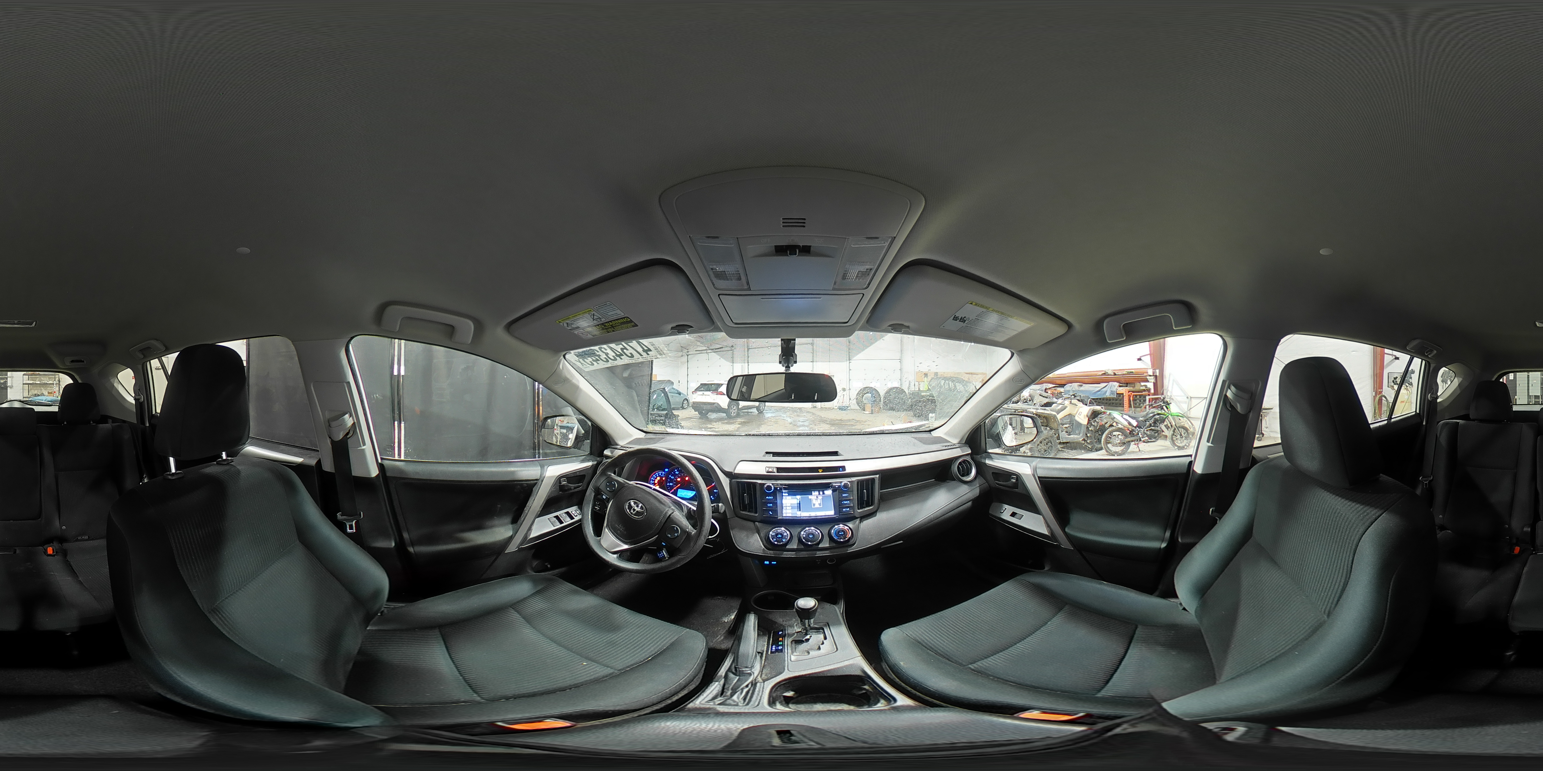 2016 Toyota RAV 4 - Image 16