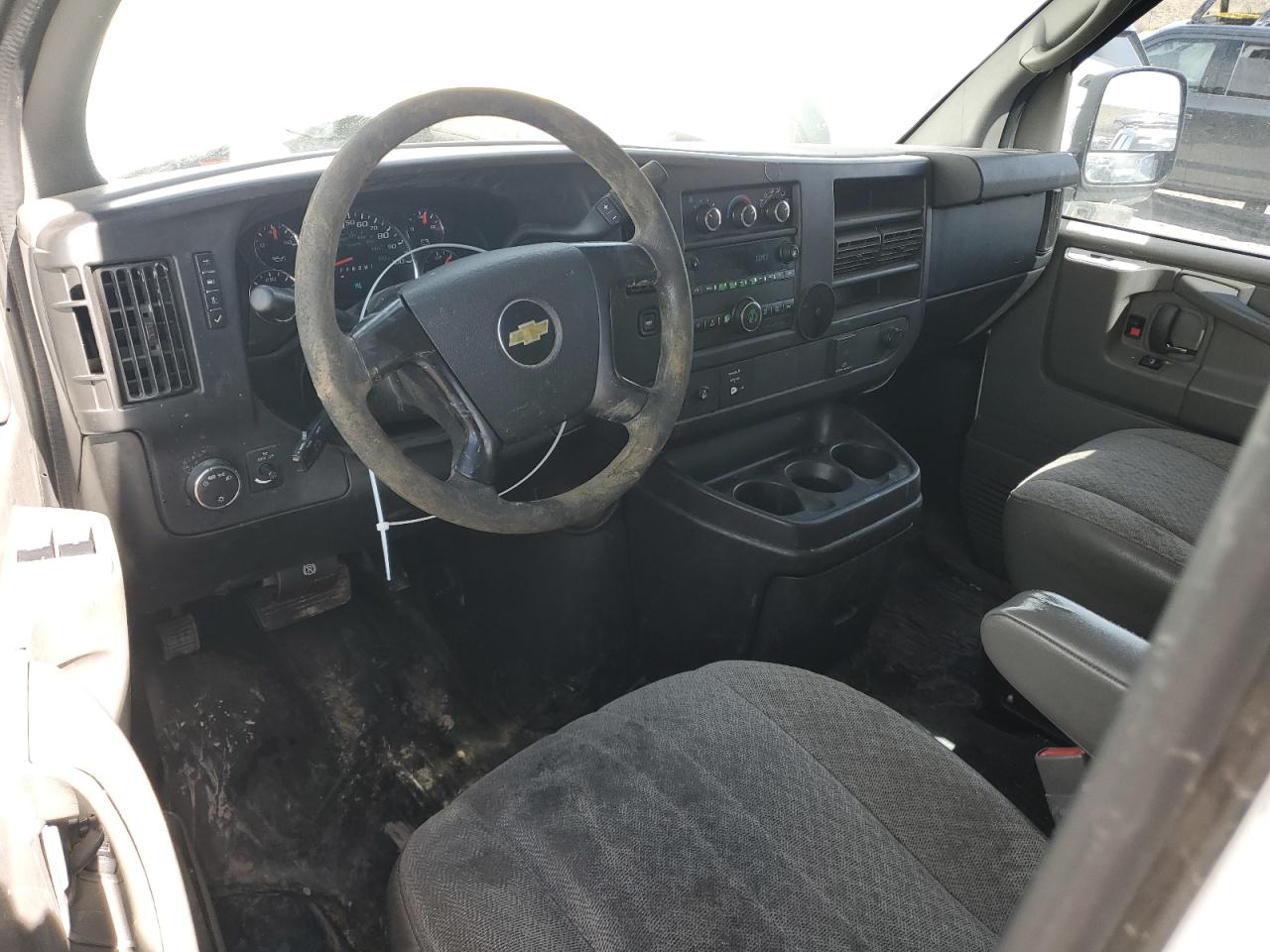 2015 Chevrolet Express G2500 VIN: 1GCWGFCG3F1196195 Lot: 48217865