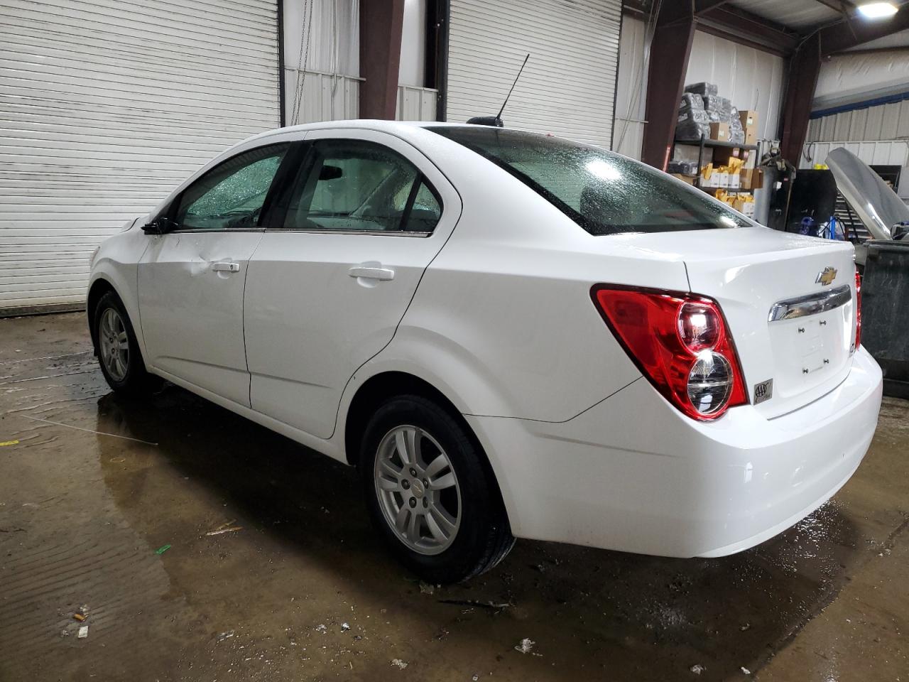 2015 Chevrolet Sonic - Image 2
