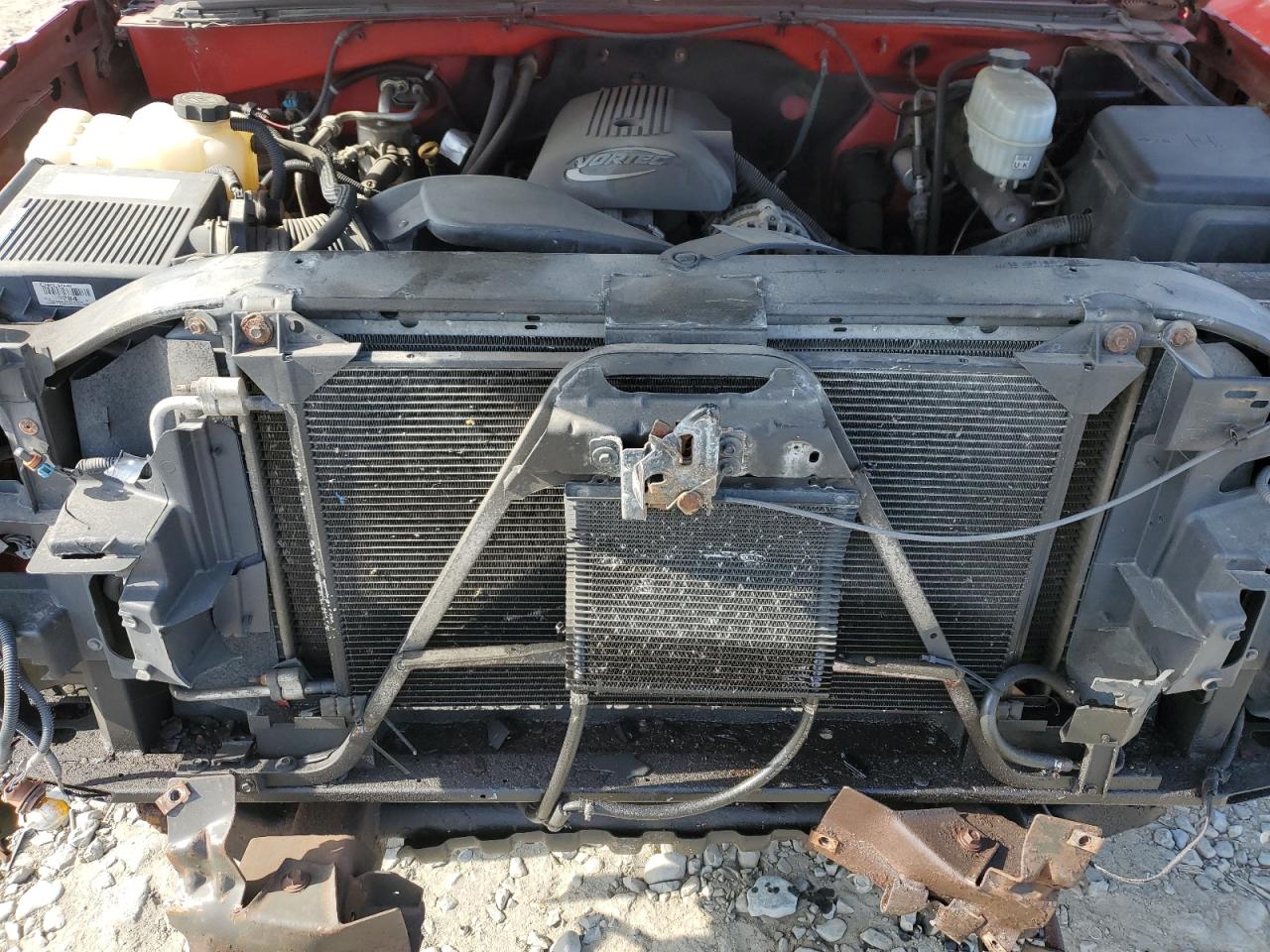 2007 Chevrolet Silverado - Image 11
