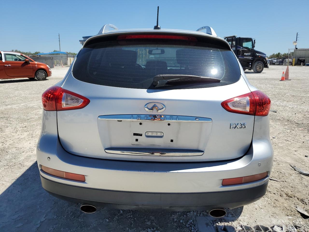2010 Infiniti EX - Image 6