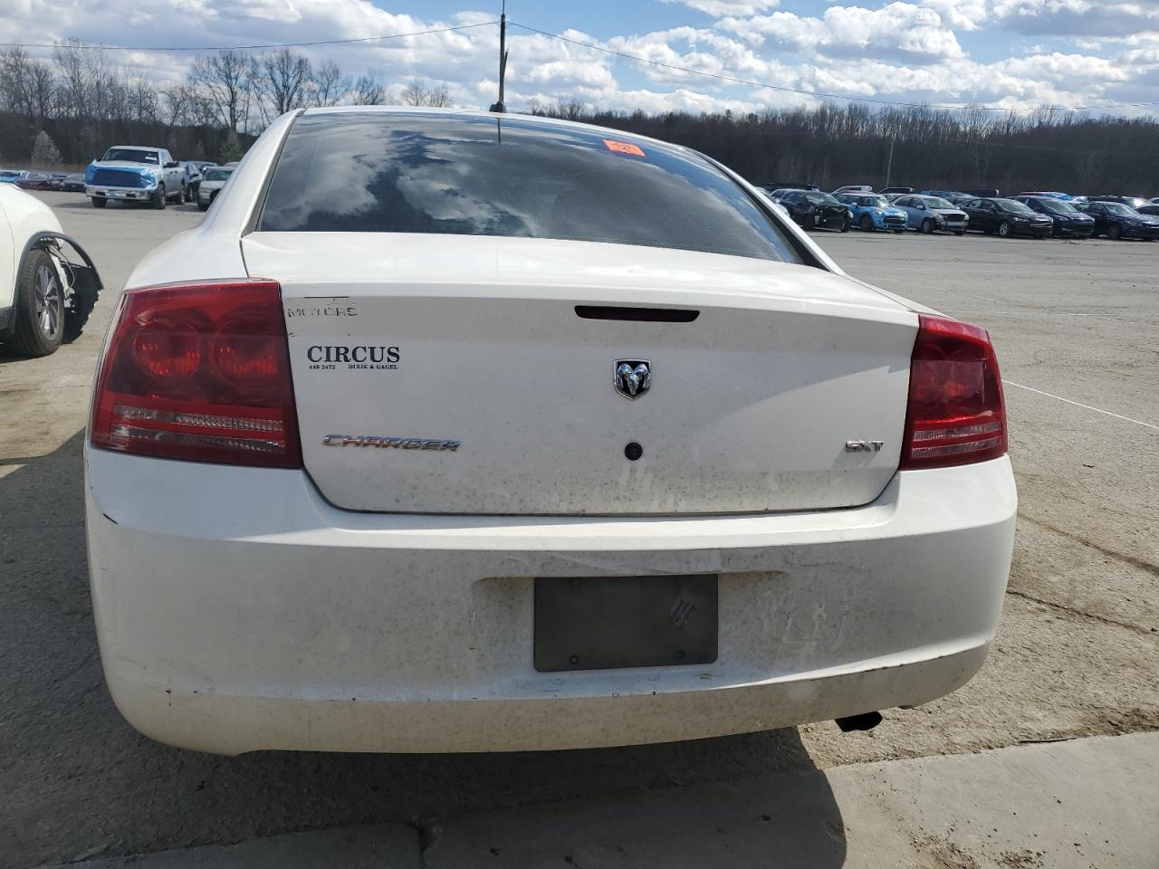 2008 Dodge Charger Sxt VIN: 2B3KA33G38H107665 Lot: 50767135