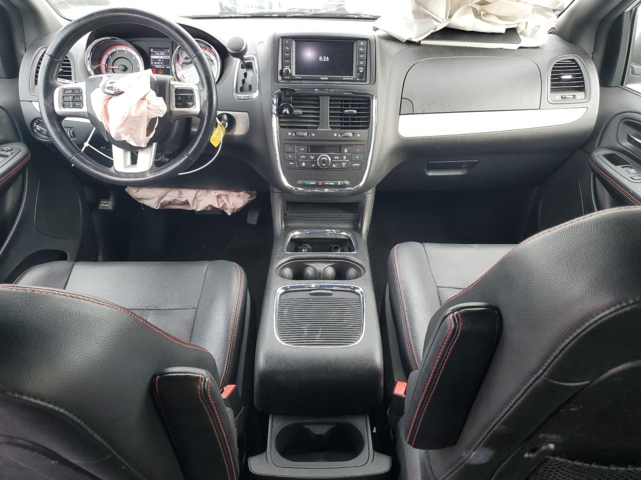 2019 Dodge Caravan - Image 8