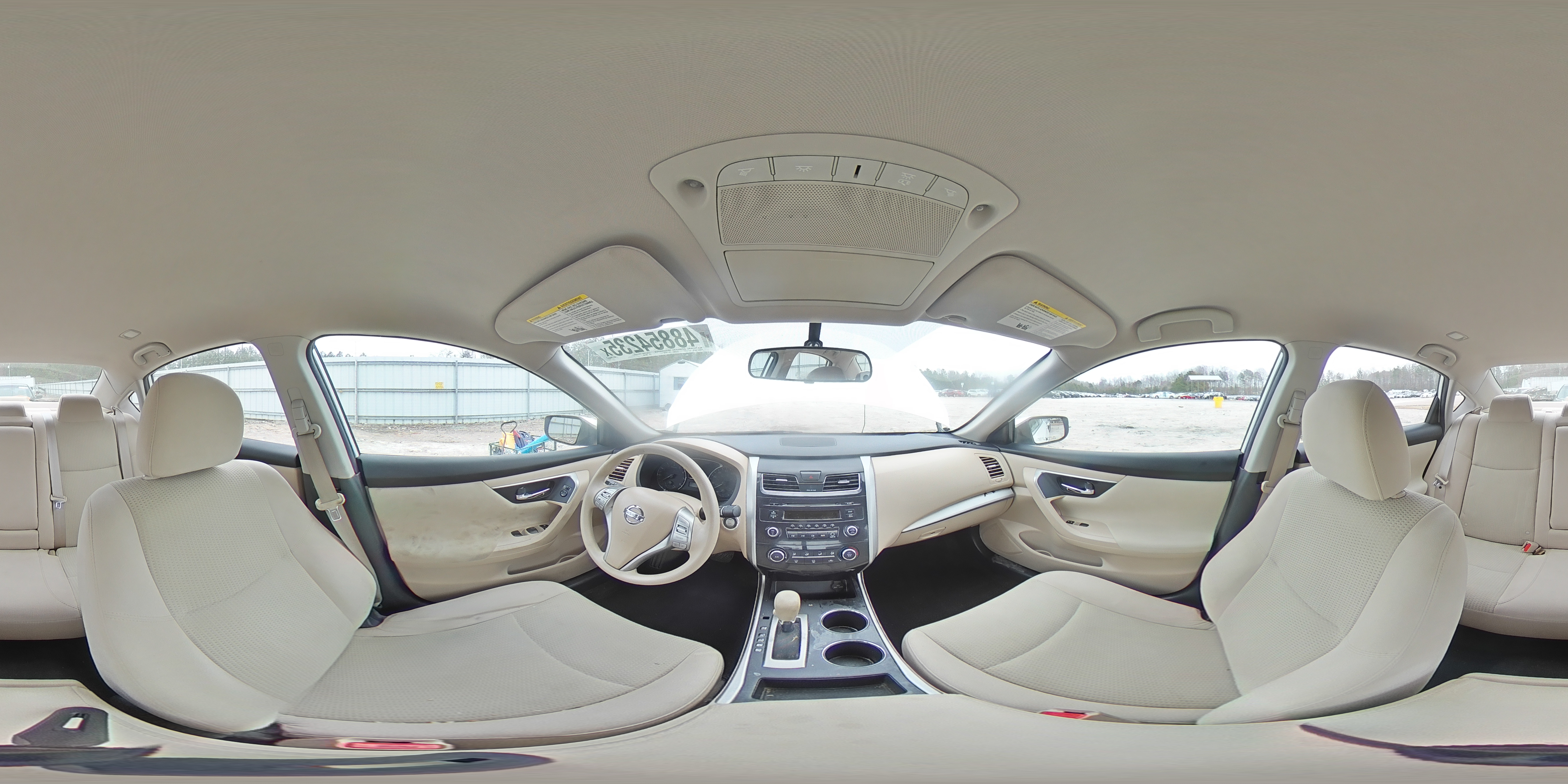 2015 Nissan Altima - Image 13