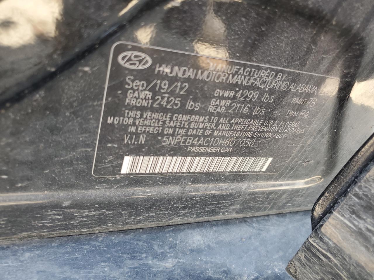 2013 Hyundai Sonata - Image 12